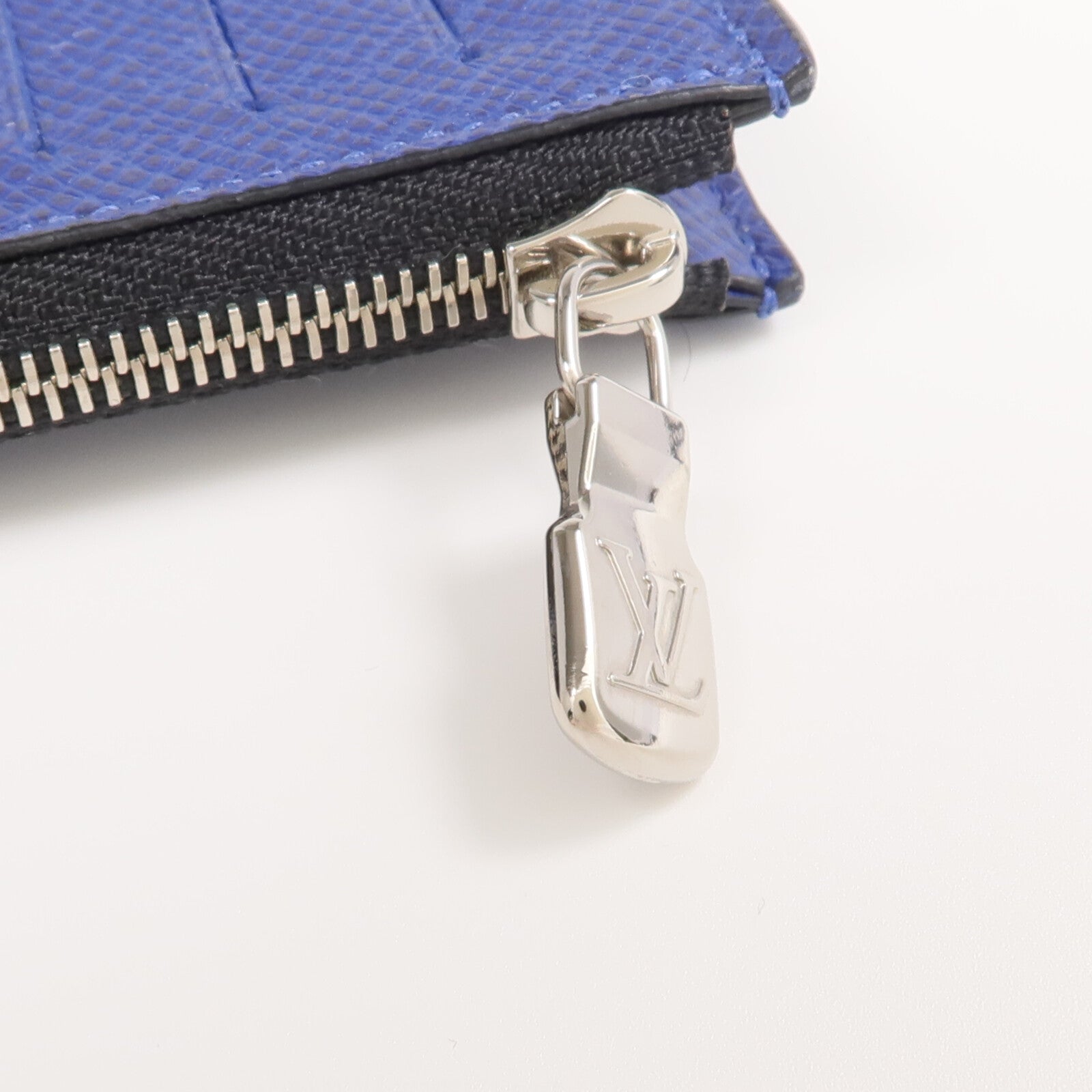 LOUIS VUITTON Taigarama Coin Card Holder銀扣零錢包/套