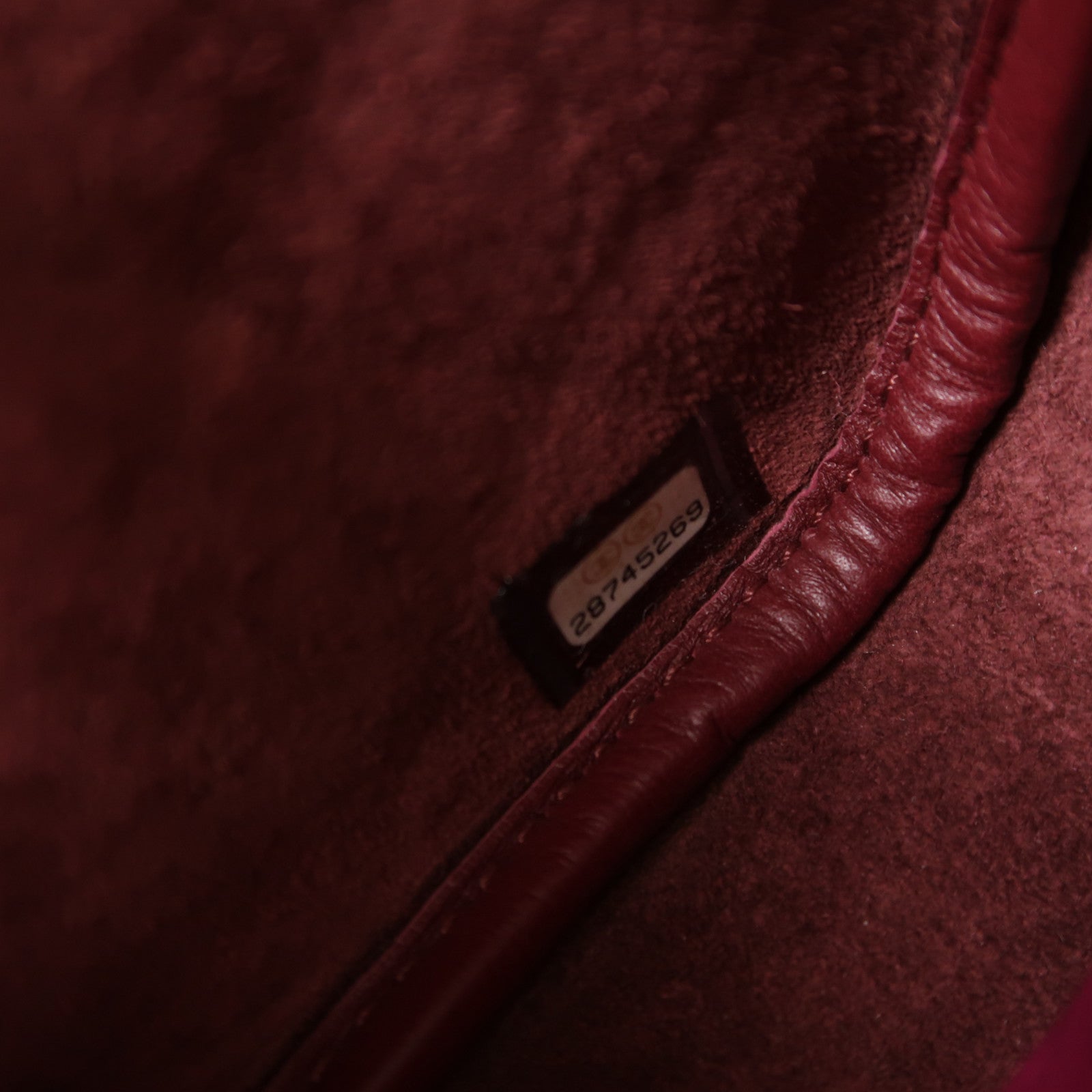 CHANEL 牛皮皮革Shoulder Bag金扣鏈帶肩背袋