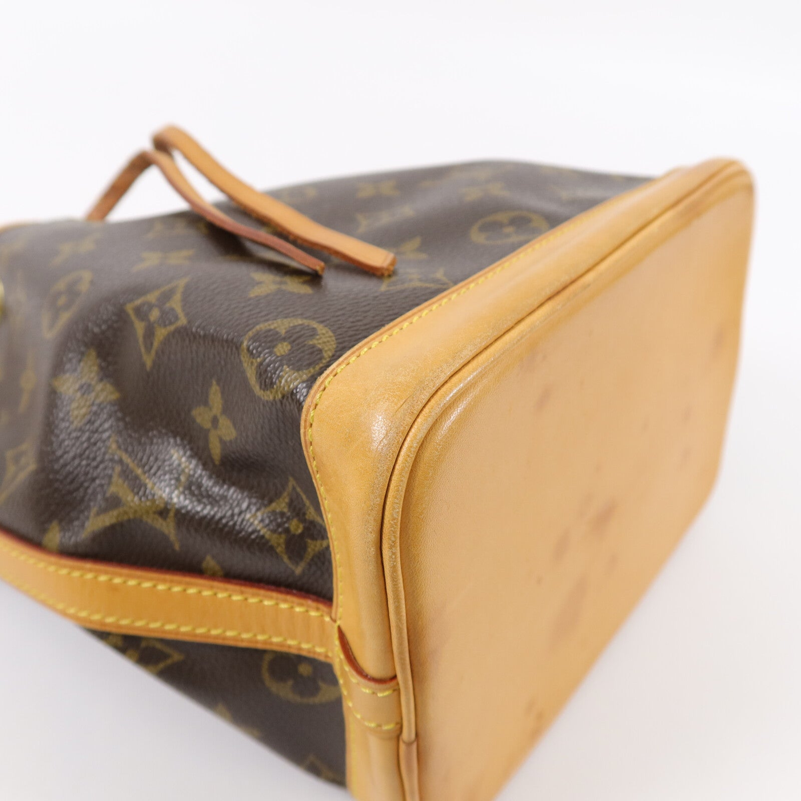 LOUIS VUITTON Monogram Mini Noe肩背袋