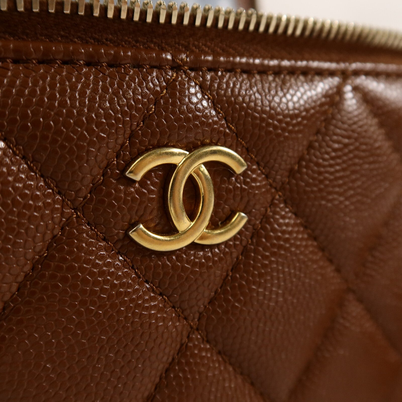 CHANEL 牛皮皮革Vanity Case鏈帶肩背袋