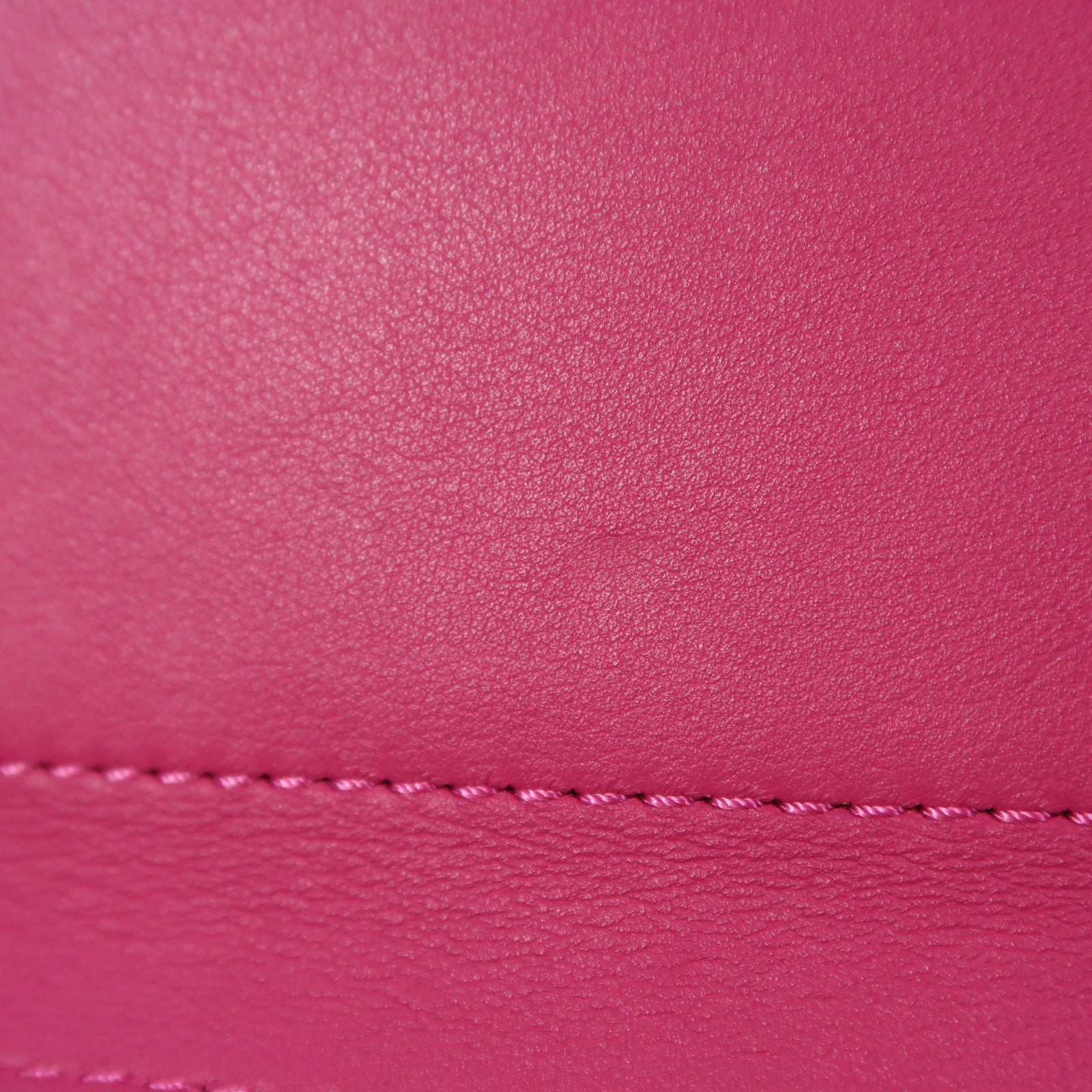 CHANEL 牛皮皮革Shoulder Bag金扣鏈帶肩背袋