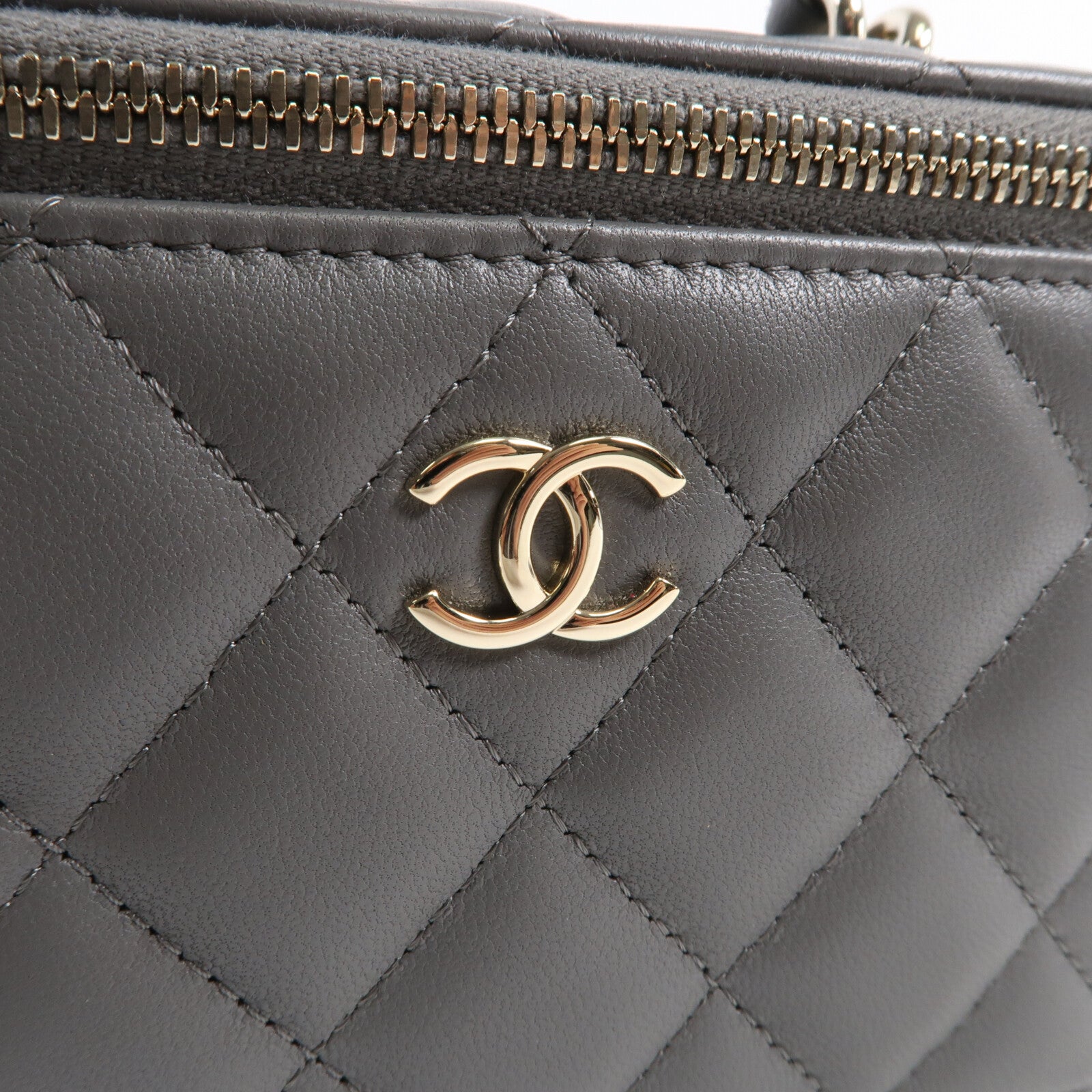CHANEL 羊皮皮革Top-Handle Vanity Case金扣鏈帶肩背袋