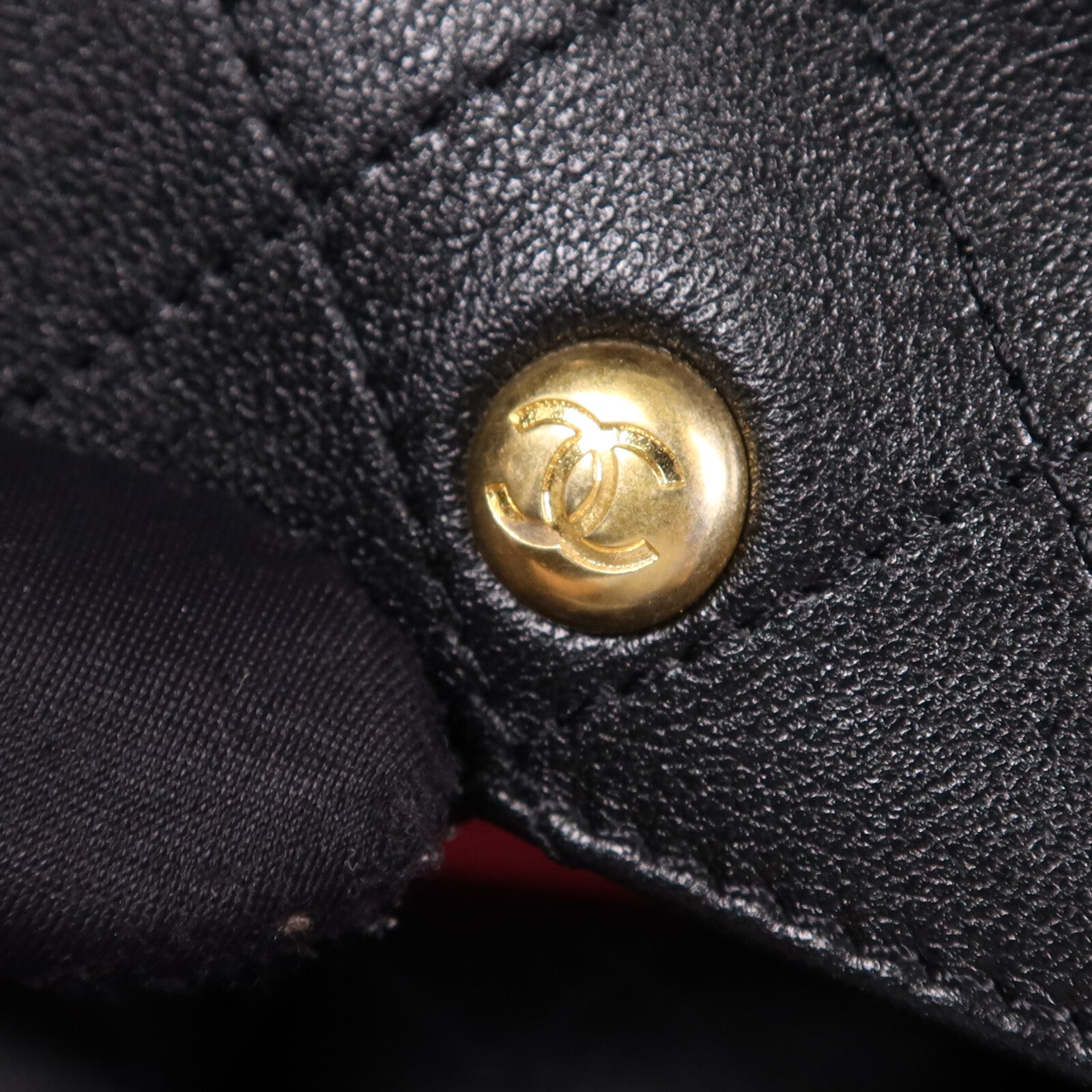 CHANEL 牛皮皮革Matelasse Tote金扣手挽袋