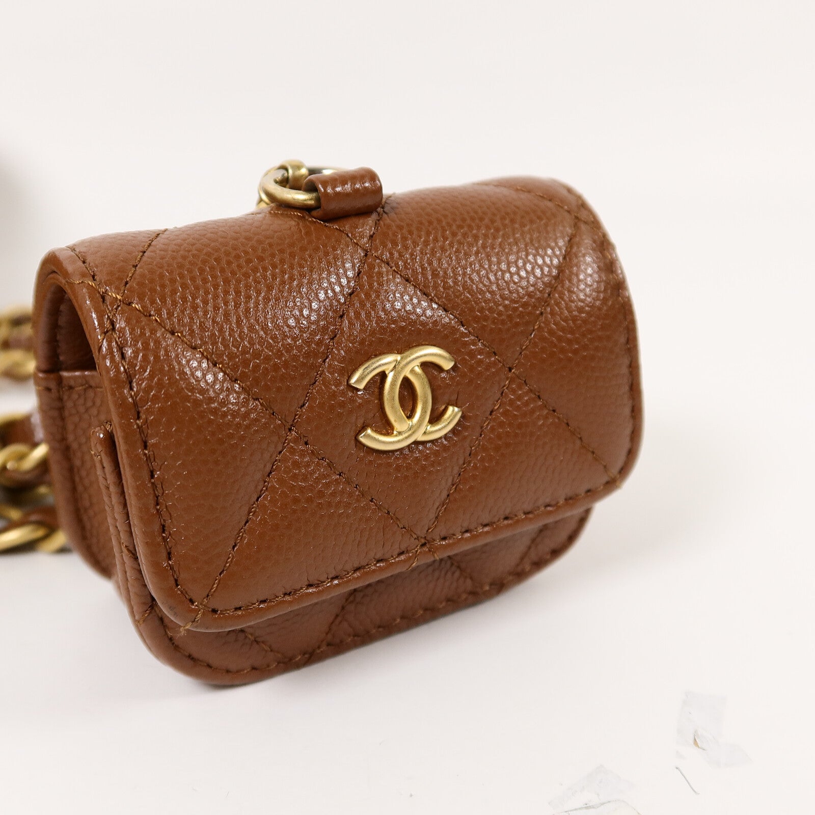 CHANEL 牛皮皮革Vanity Case鏈帶肩背袋