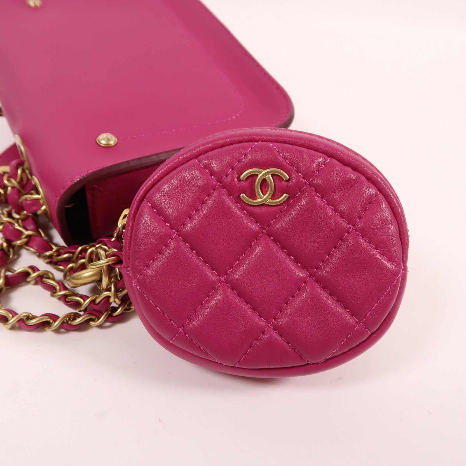 CHANEL 牛皮皮革Shoulder Bag金扣鏈帶肩背袋