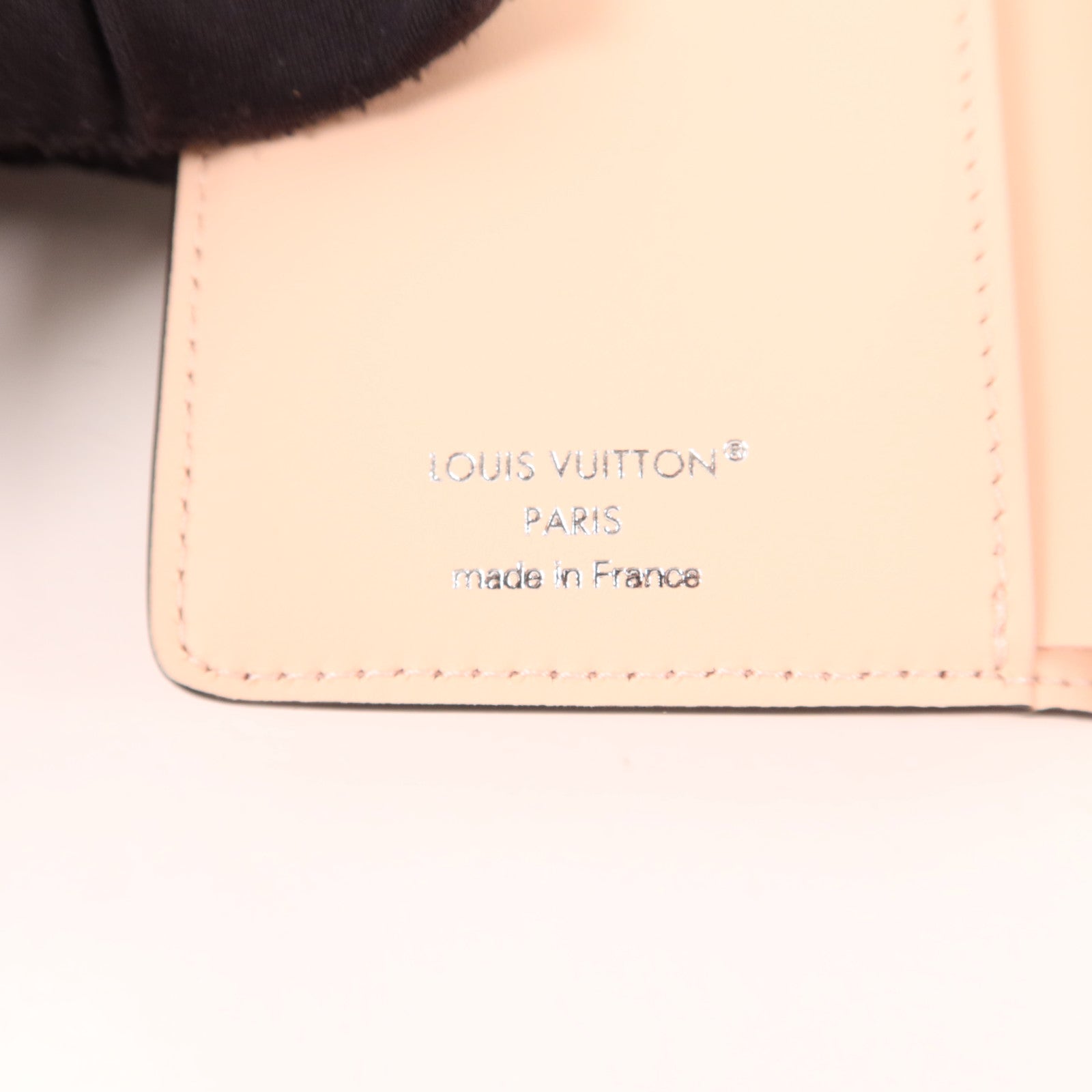 LOUIS VUITTON Mahina Clea Wallet銀扣錢包