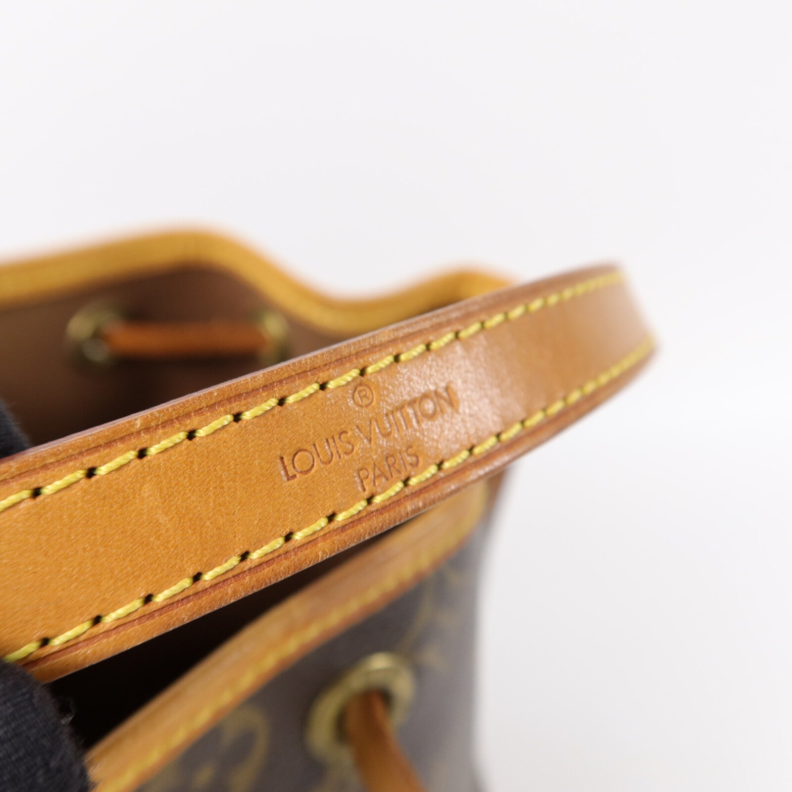LOUIS VUITTON Monogram Mini Noe肩背袋