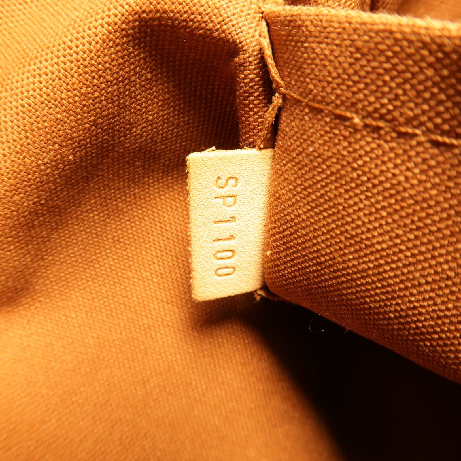 LOUIS VUITTON **【激減優惠】Monogram Tivoli GM金扣手挽袋啡色