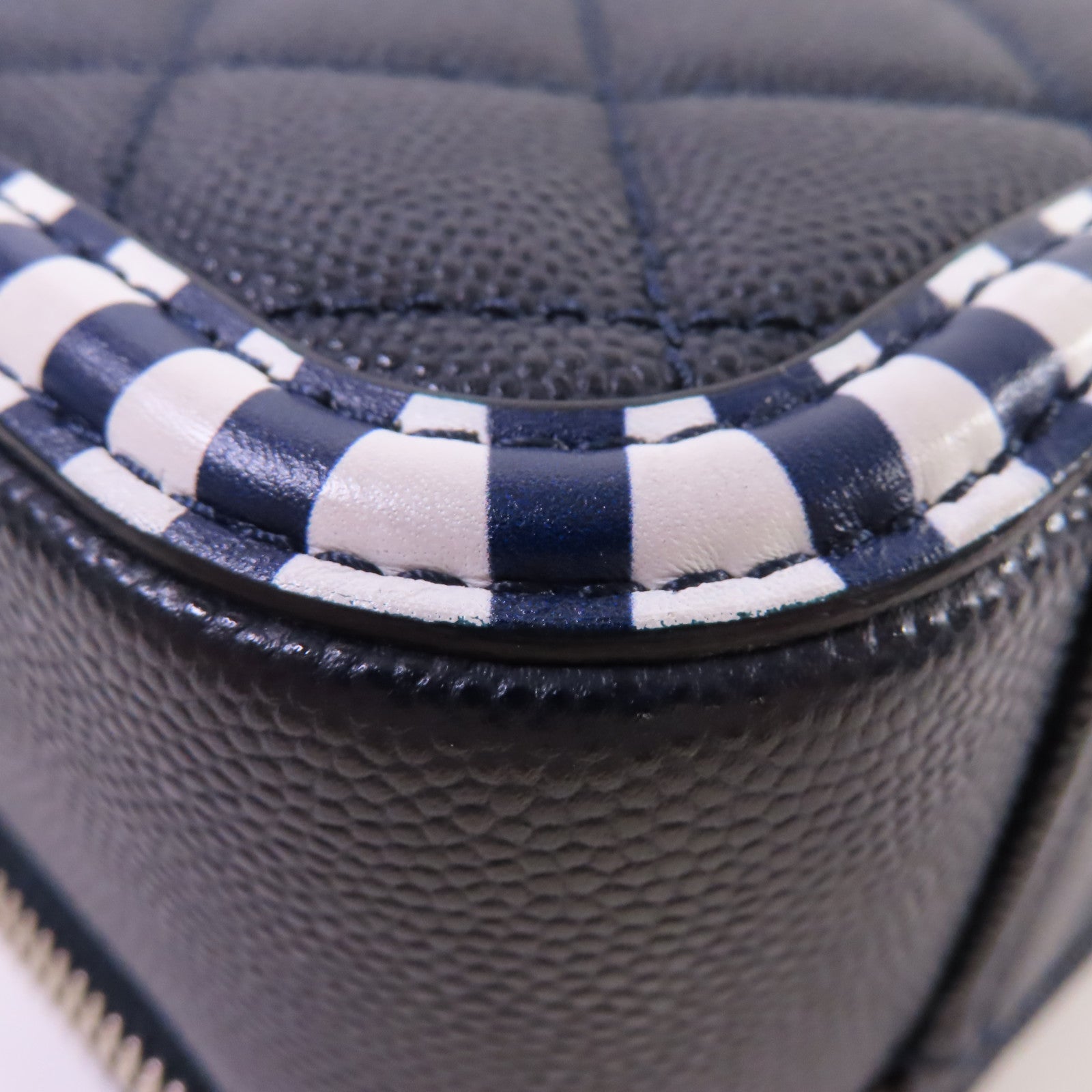 CHANEL 菱格Caviar皮革Vanity Case 2way Shoulder Bag銀扣鏈帶手挽肩背兩用袋深藍色