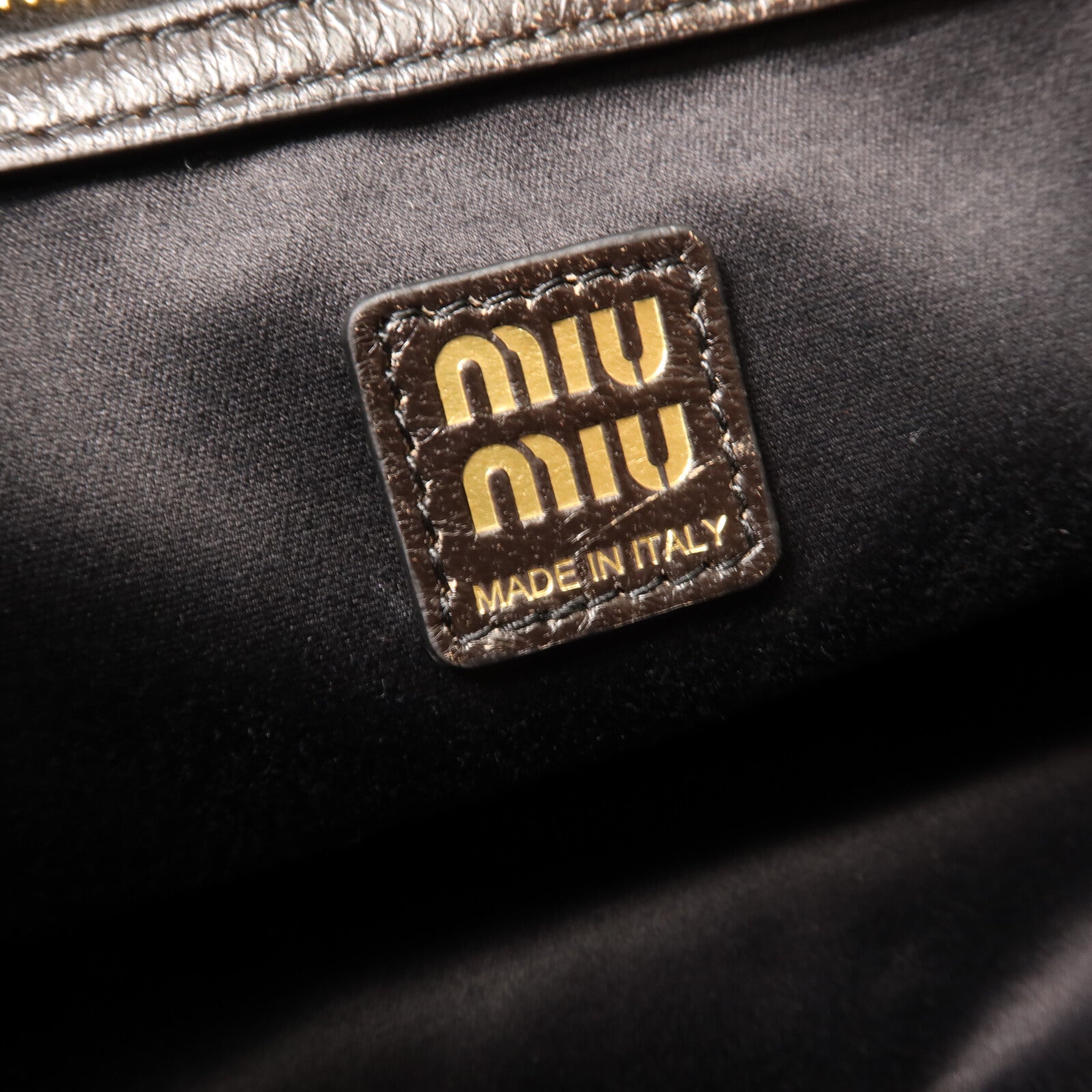 Miu Miu 羊皮皮革Backpack肩背袋