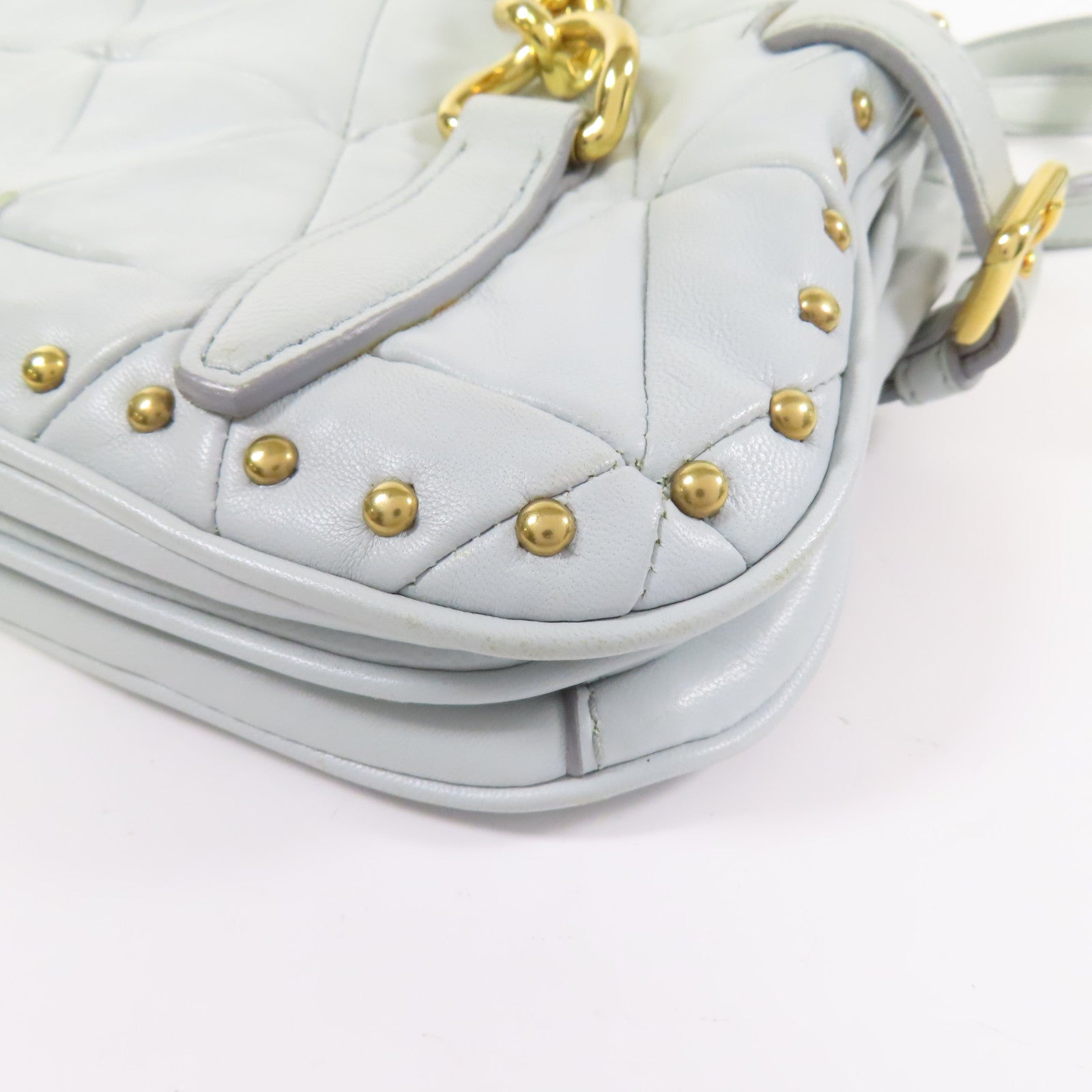 Miu Miu 牛皮皮革Shoulder Bag金扣肩背袋