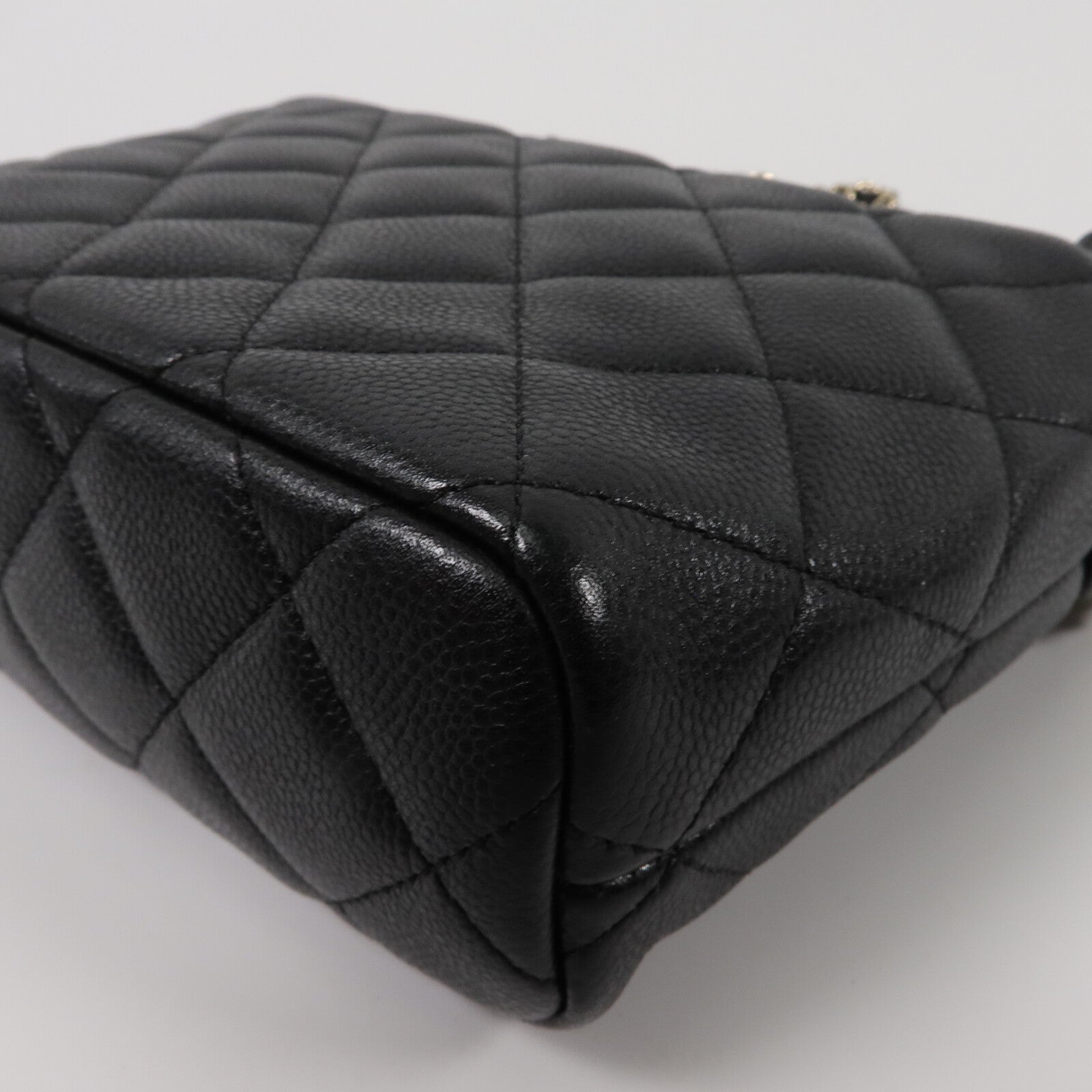 CHANEL 牛皮皮革Mini Hobo鏈帶手挽肩背兩用袋