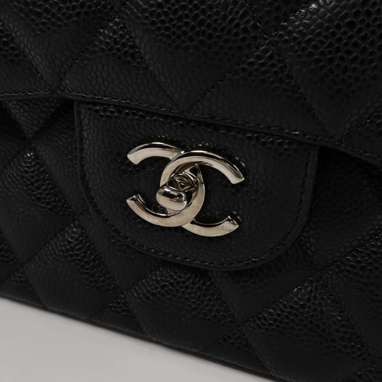 CHANEL 牛皮皮革Large Classic鏈帶肩背袋