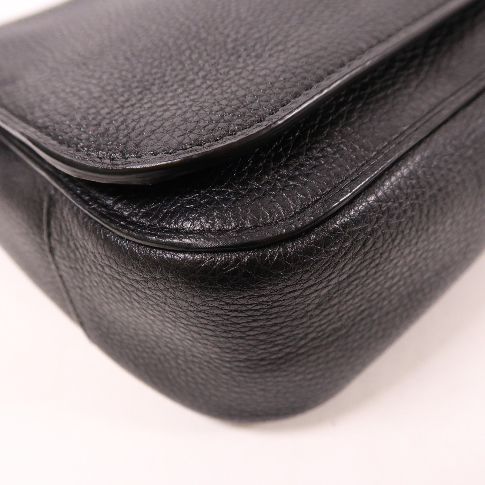 COACH 牛皮皮革Shoulder Bag金扣肩背袋