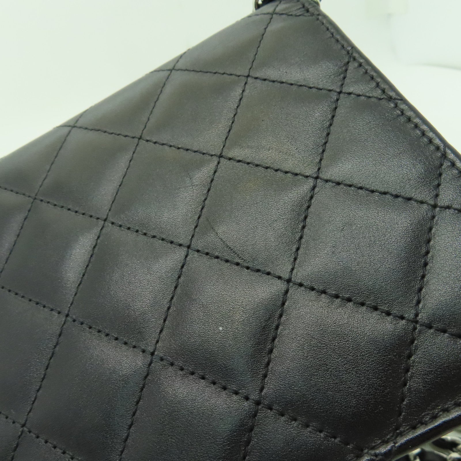 CHANEL 菱格羊皮皮革Chain Shoulder銀扣鏈帶肩背袋黑色