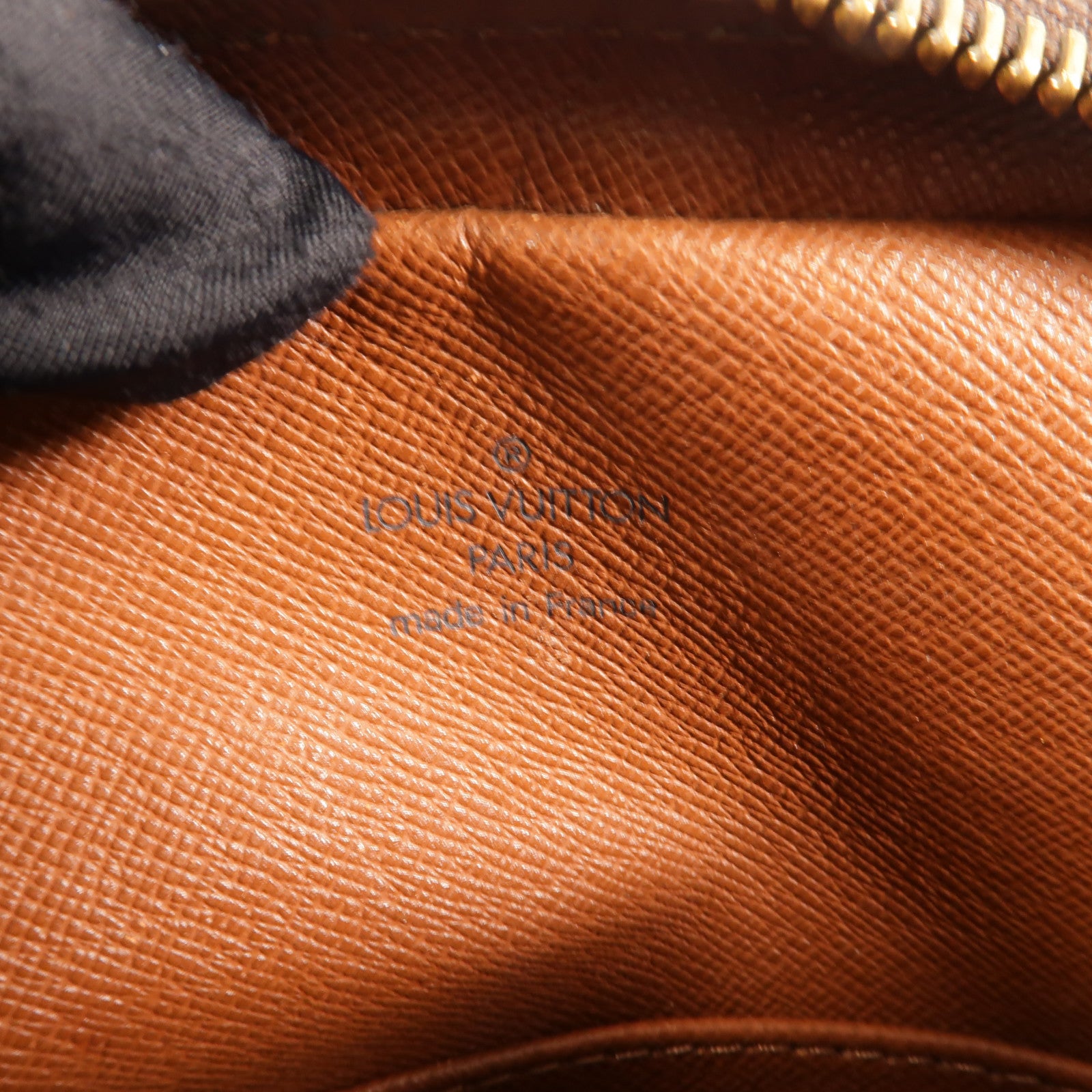 LOUIS VUITTON Monogram Amazon金扣肩背袋