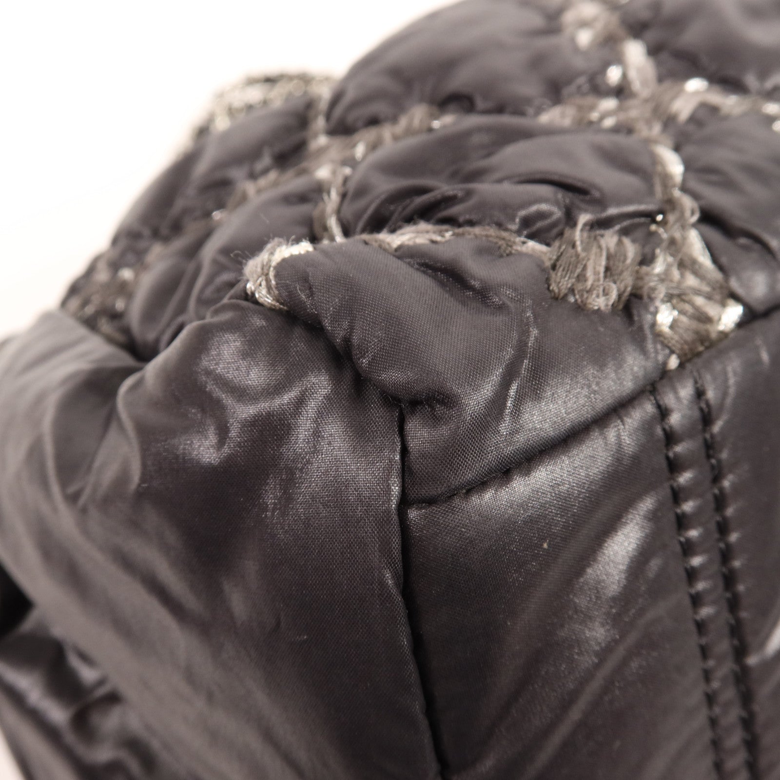 CHANEL 尼龍Shoulder Bag銀扣鏈帶肩背袋