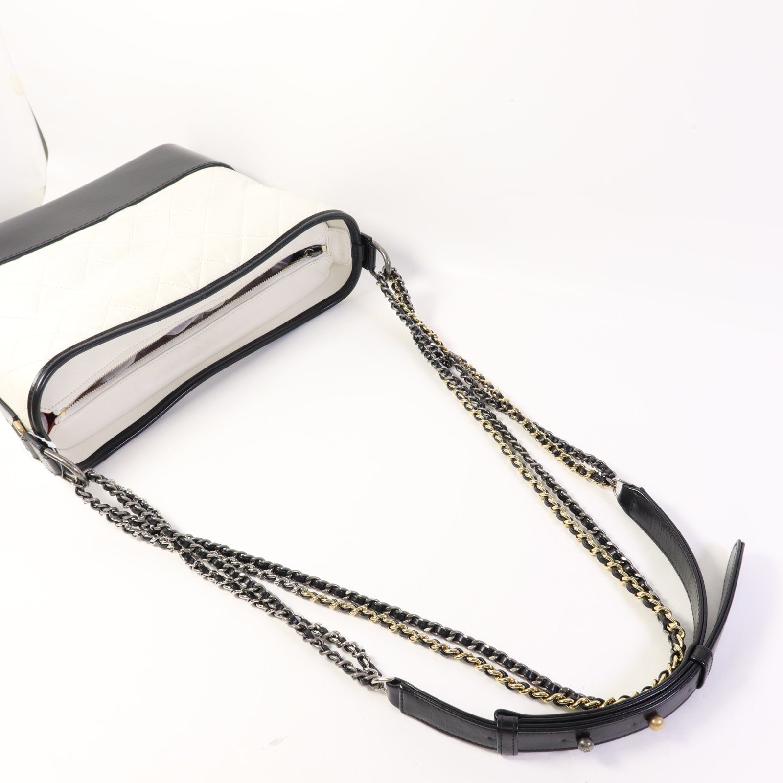 CHANEL 牛皮皮革Gabrielle Medium銀扣鏈帶肩背袋