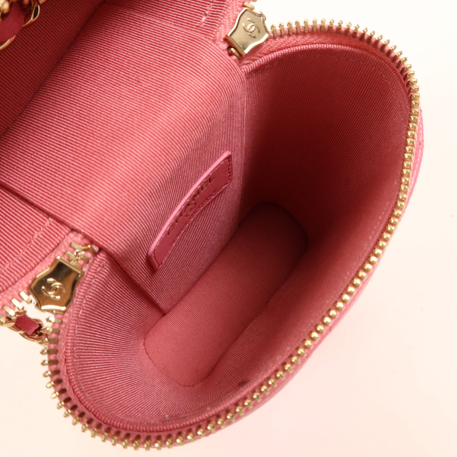 CHANEL 牛皮皮革Phone Bag金扣鏈帶肩背袋