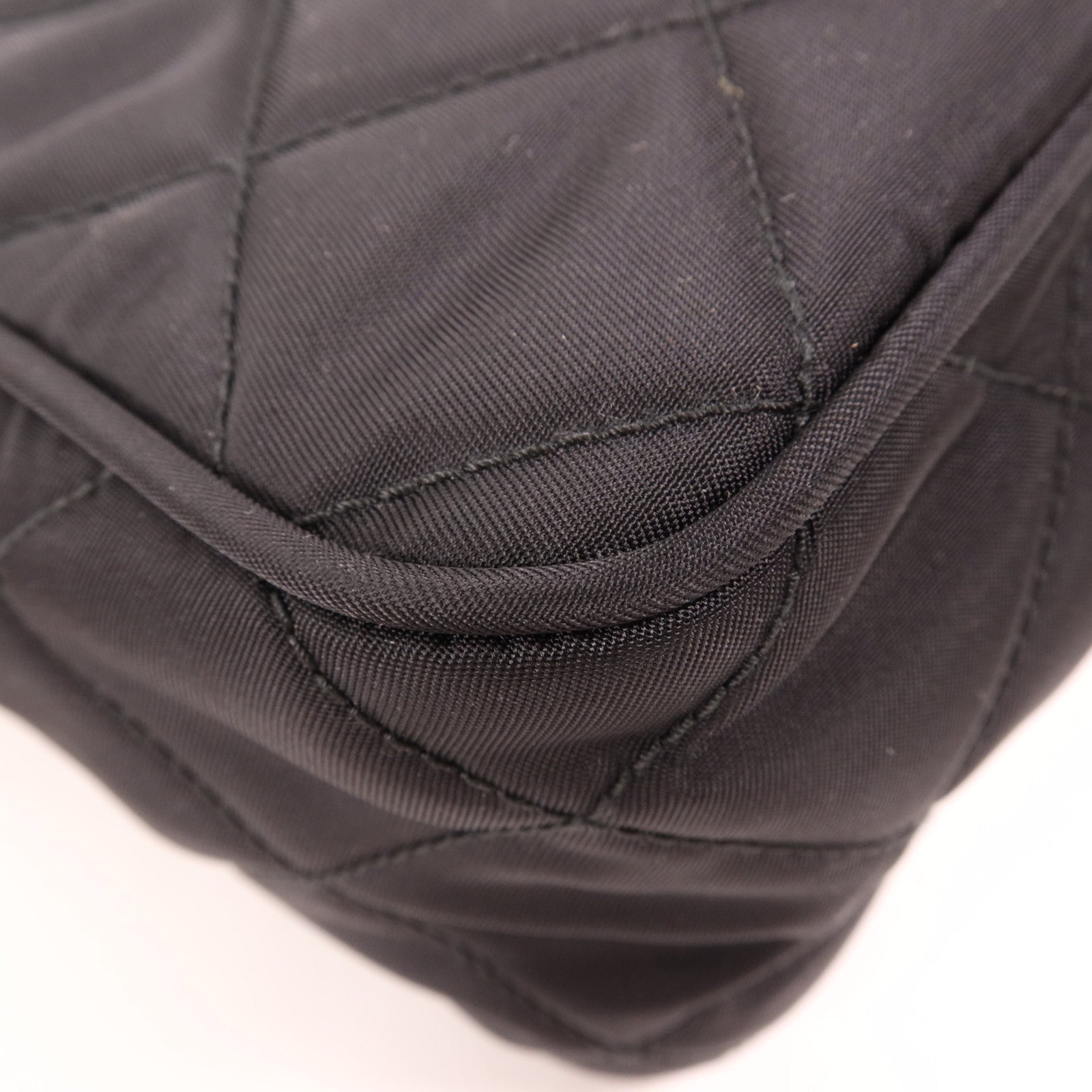 PRADA 尼龍Camera Bag金扣肩背袋