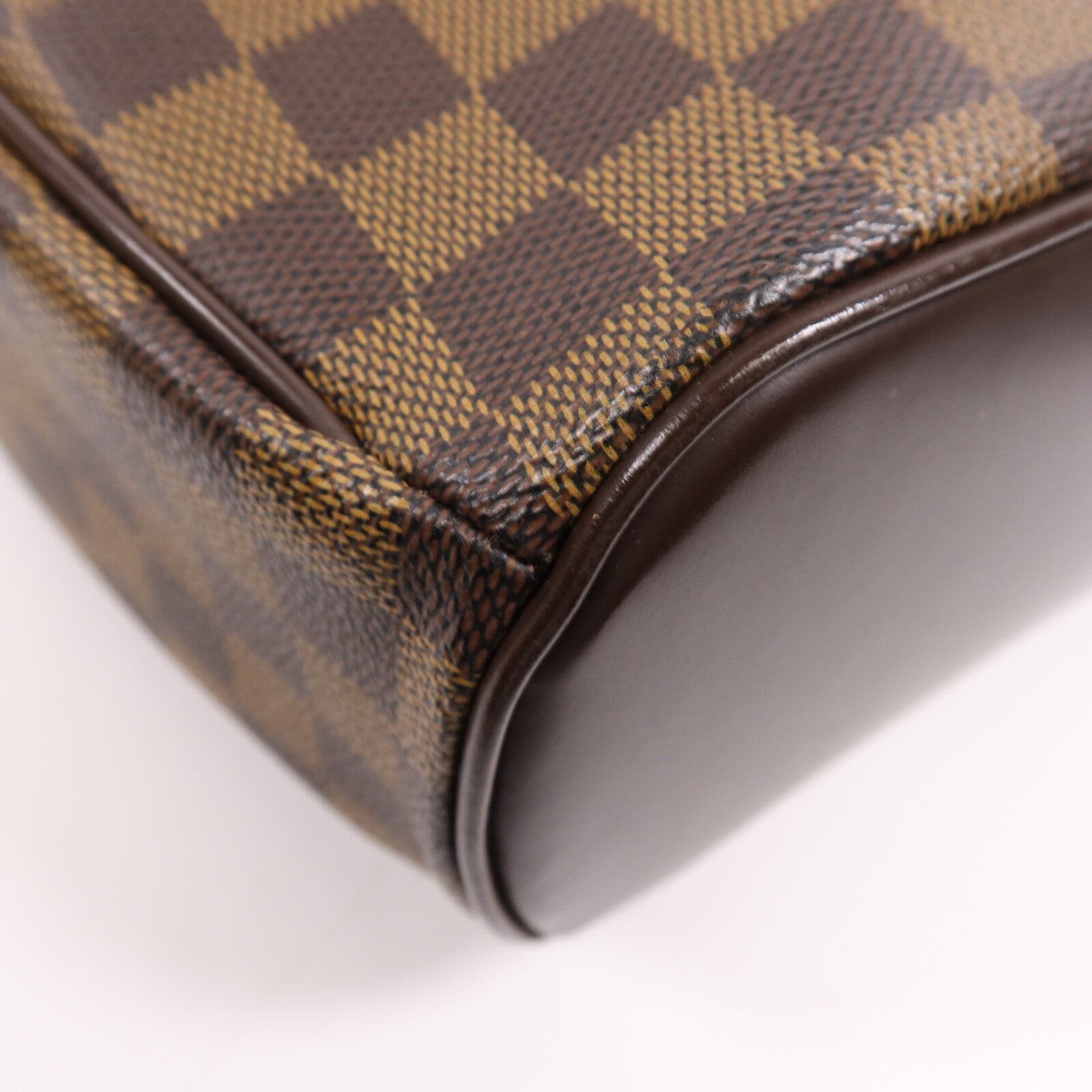 LOUIS VUITTON Damier Ebene Sarria Horizontal金扣手挽袋