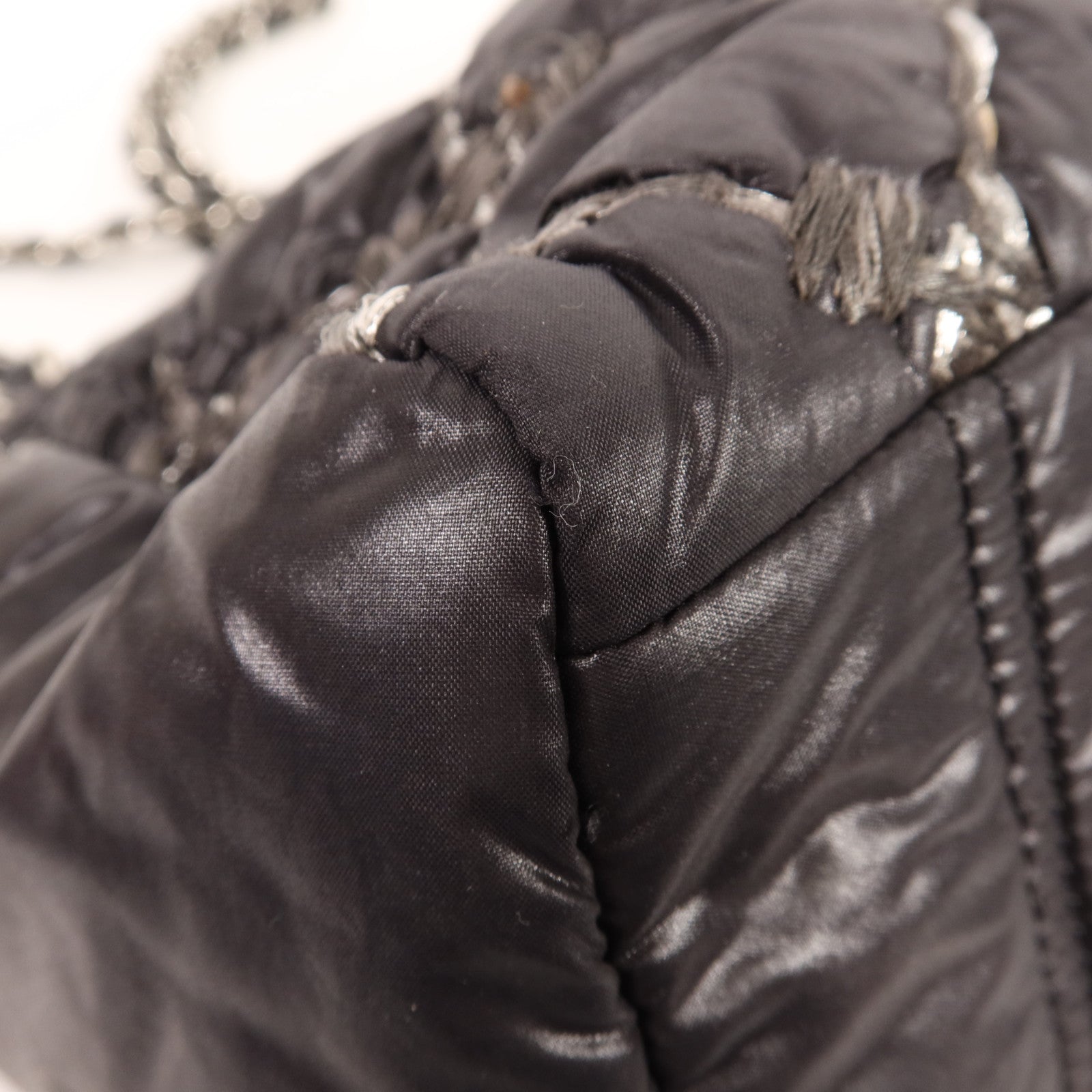 CHANEL 尼龍Shoulder Bag銀扣鏈帶肩背袋