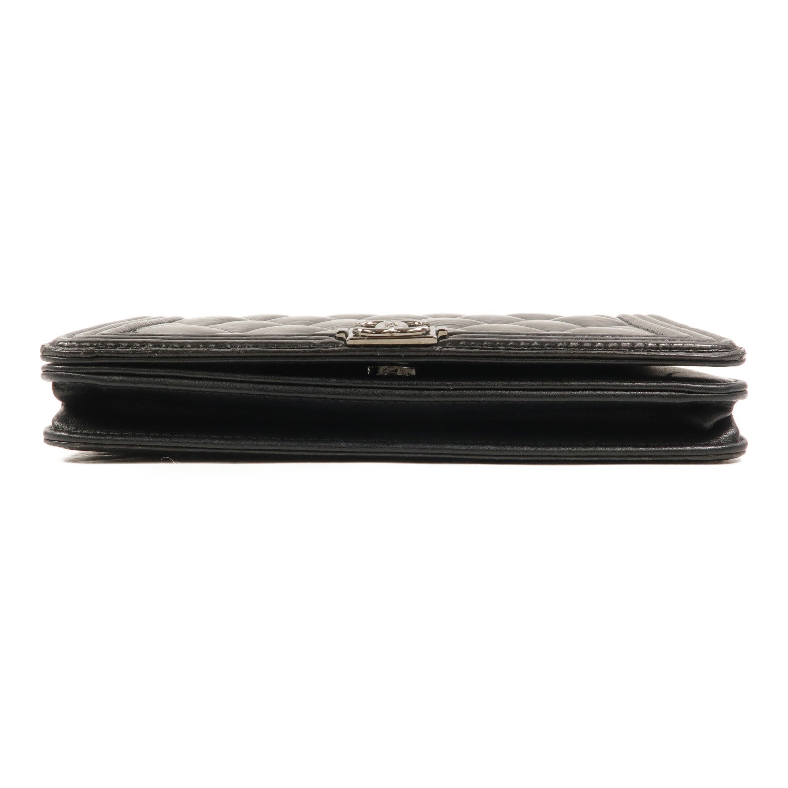 CHANEL 漆皮皮革WOC Wallet On Chain鏈帶肩背袋