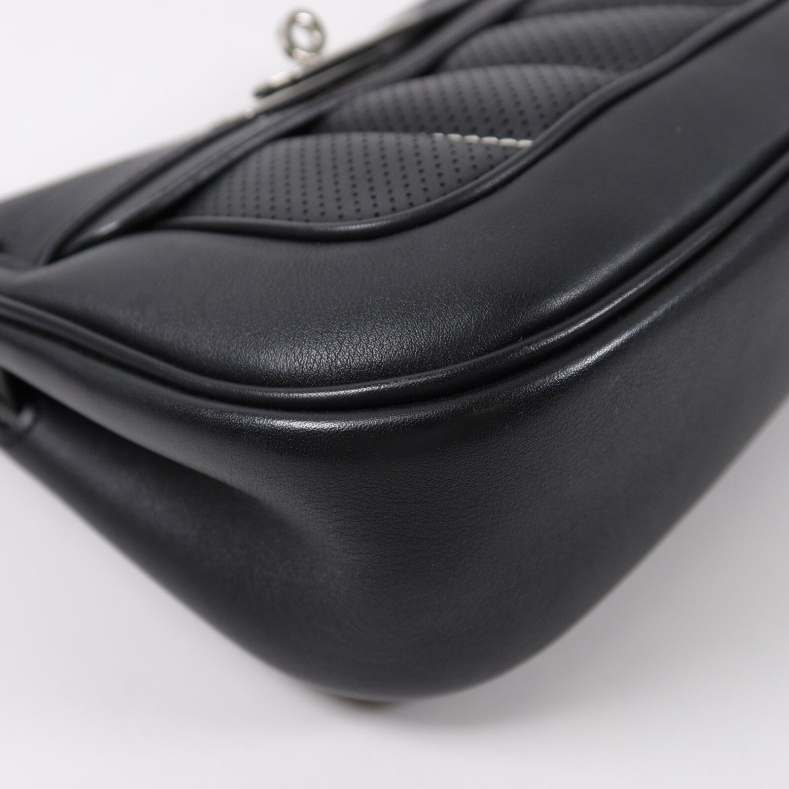 HERMES Swift皮革Berline Mini肩背袋Noir