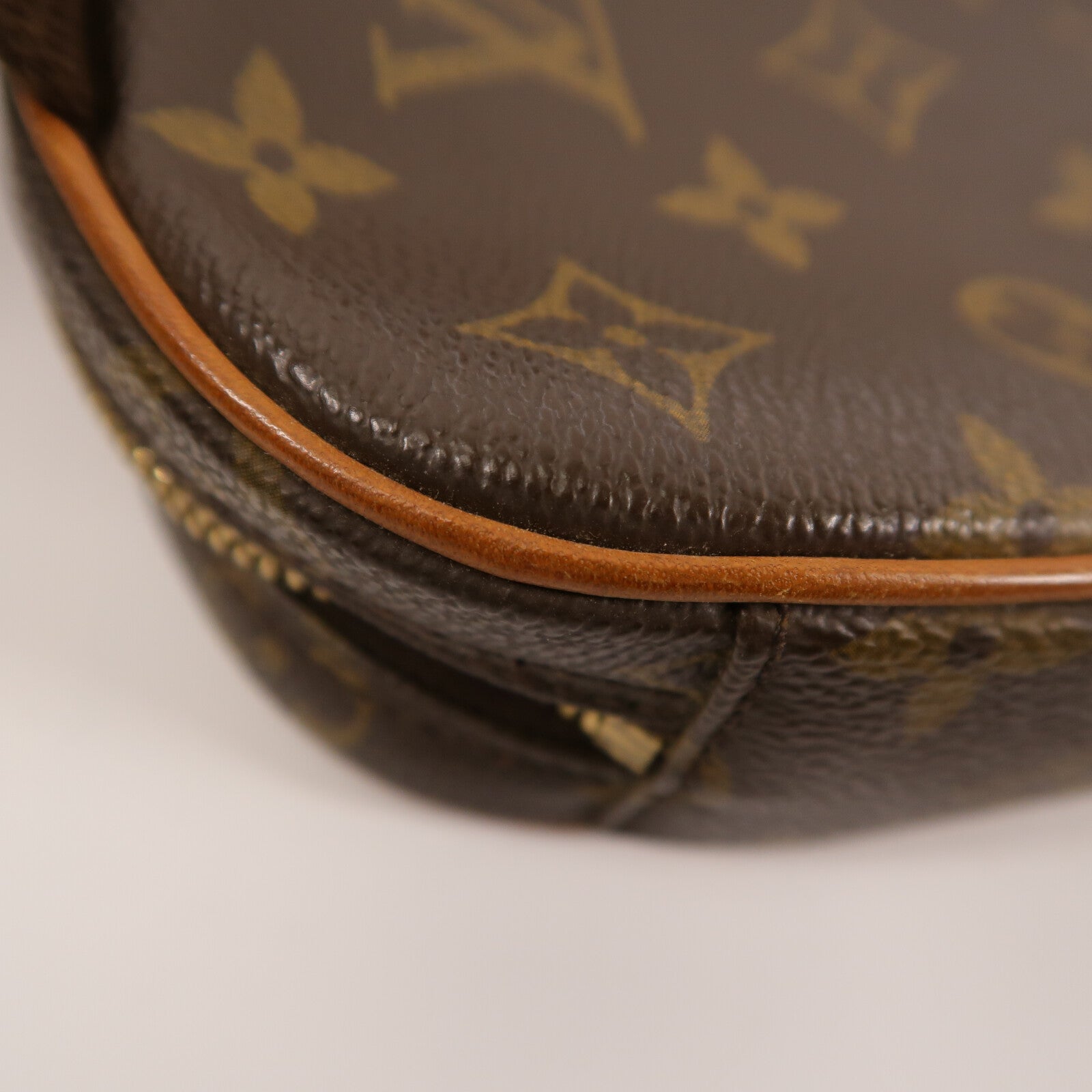 LOUIS VUITTON Monogram Pochette Gange肩背袋