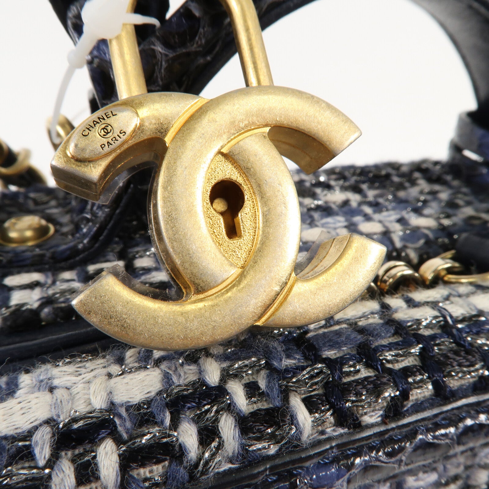 CHANEL 斜紋軟呢Vanity Case金扣鏈帶肩背袋