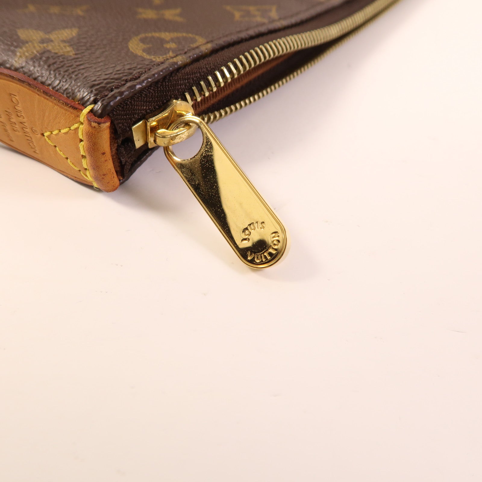 LOUIS VUITTON Monogram Totally MM金扣肩背袋棕色