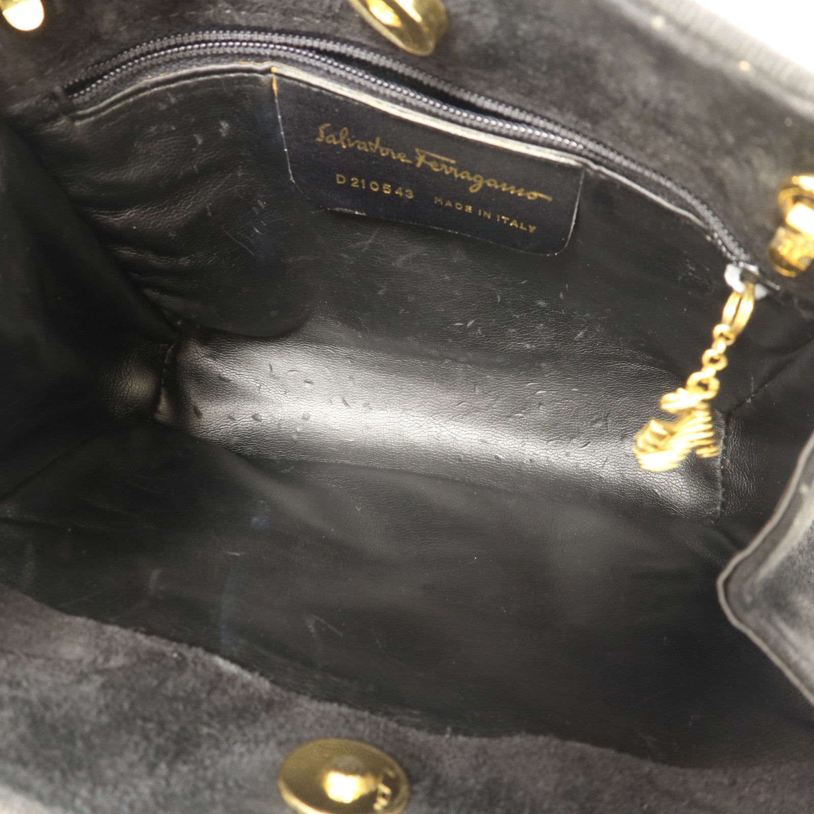 Salvatore Ferragamo 麂皮皮革Shoulder Bag鏈帶肩背袋