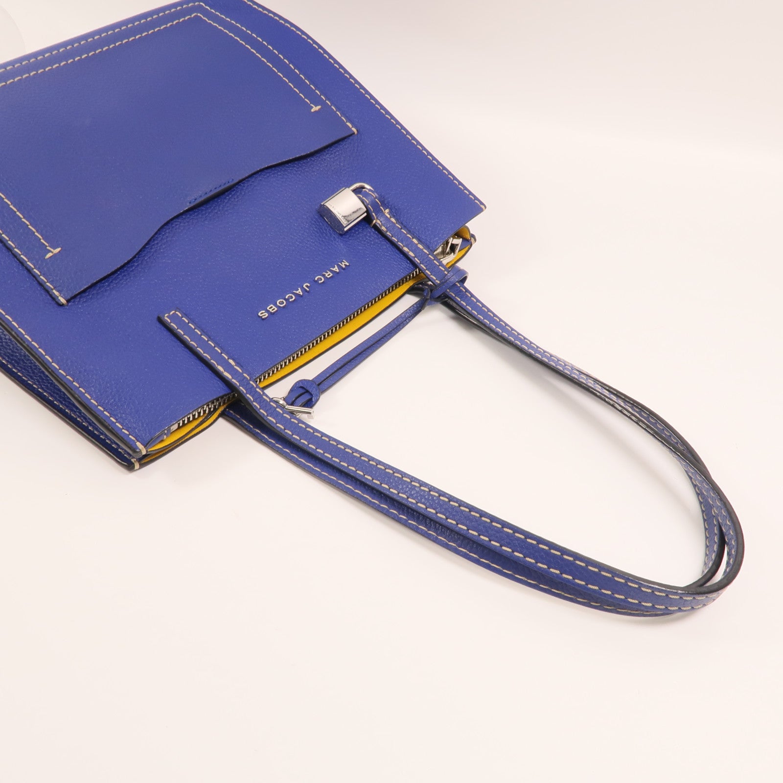 MARC JACOBS 牛皮皮革Shoulder Tote銀扣肩背袋