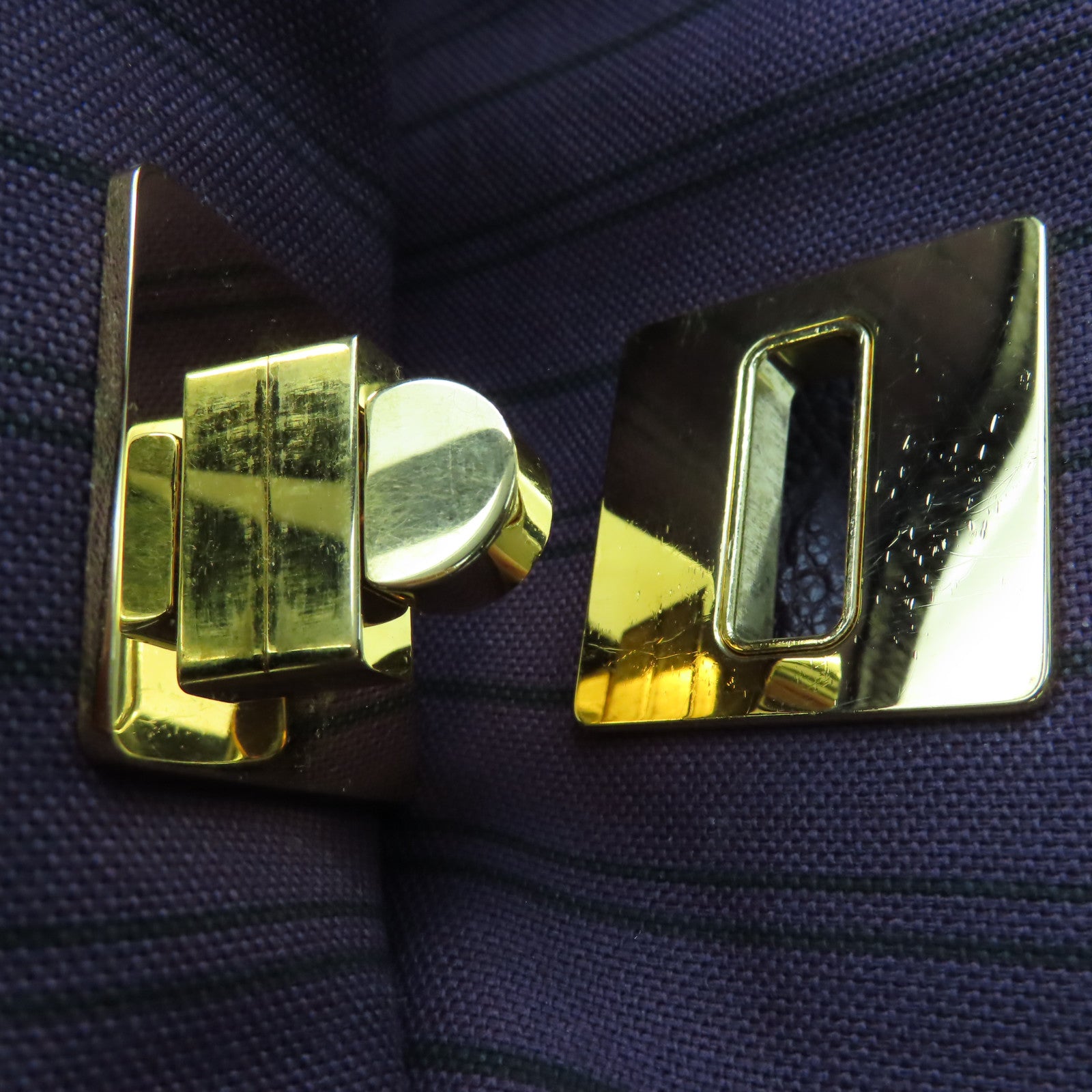 LOUIS VUITTON 【激減優惠】Monogram Empreinte Citadine PM Shoulder Bag金扣肩背袋紫色