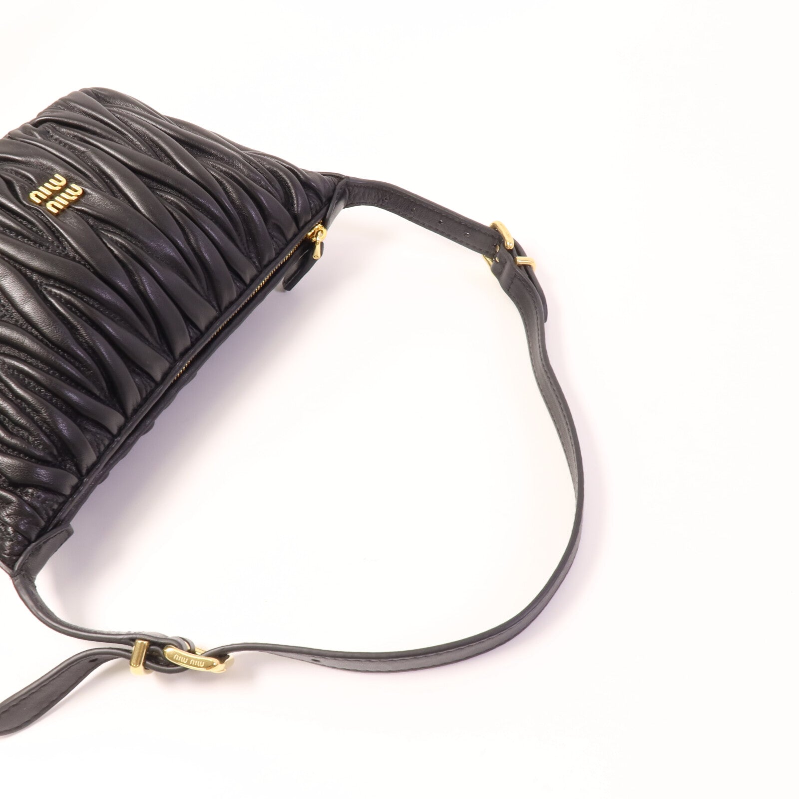 Miu Miu 羊皮皮革Matelasse Nappa Bag肩背袋