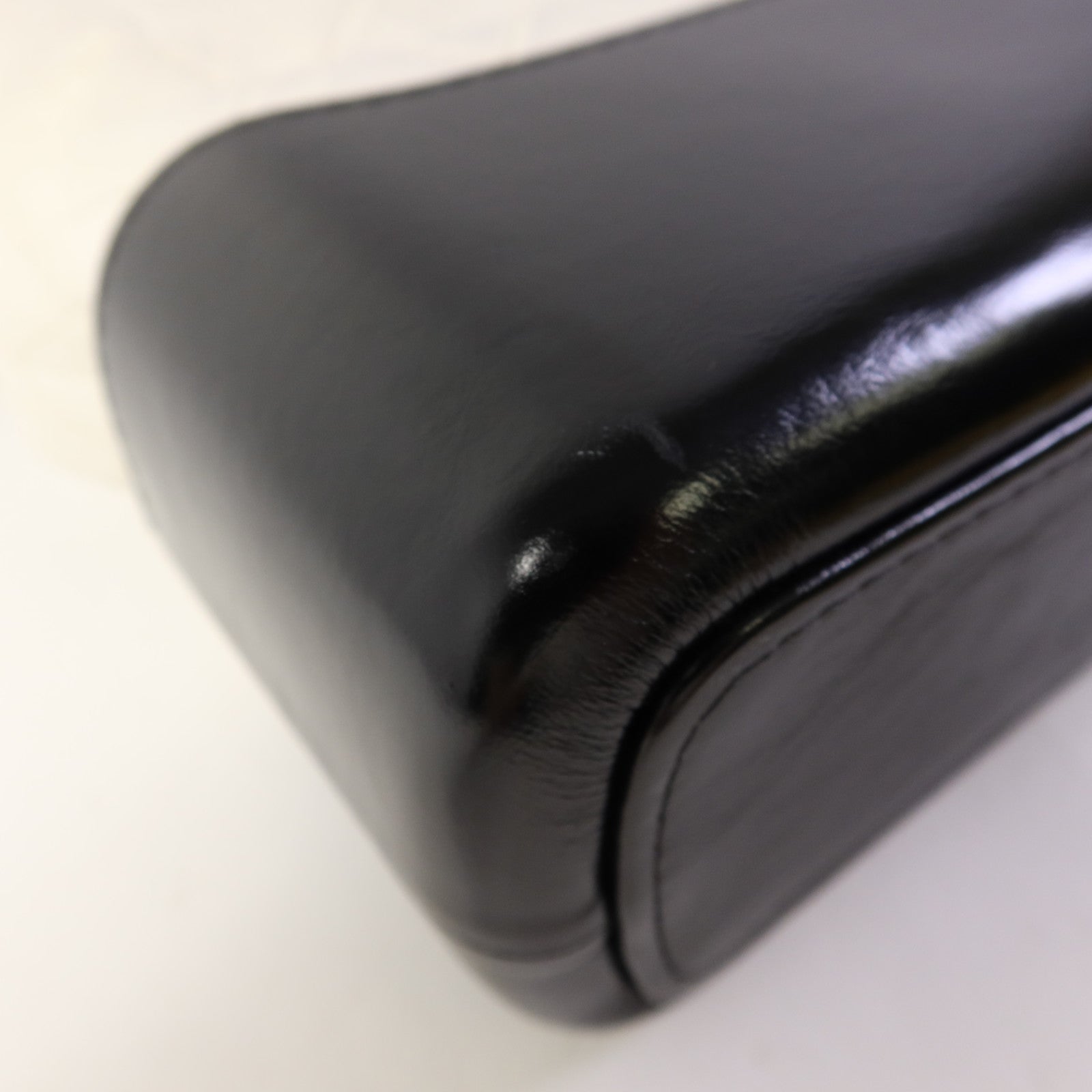 CHANEL 牛皮皮革Gabrielle Medium銀扣鏈帶肩背袋