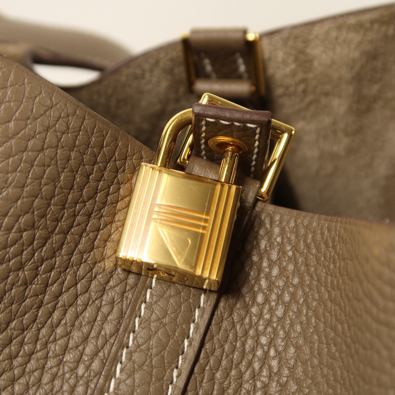 HERMES Clemence皮革Picotin MM金扣手挽袋