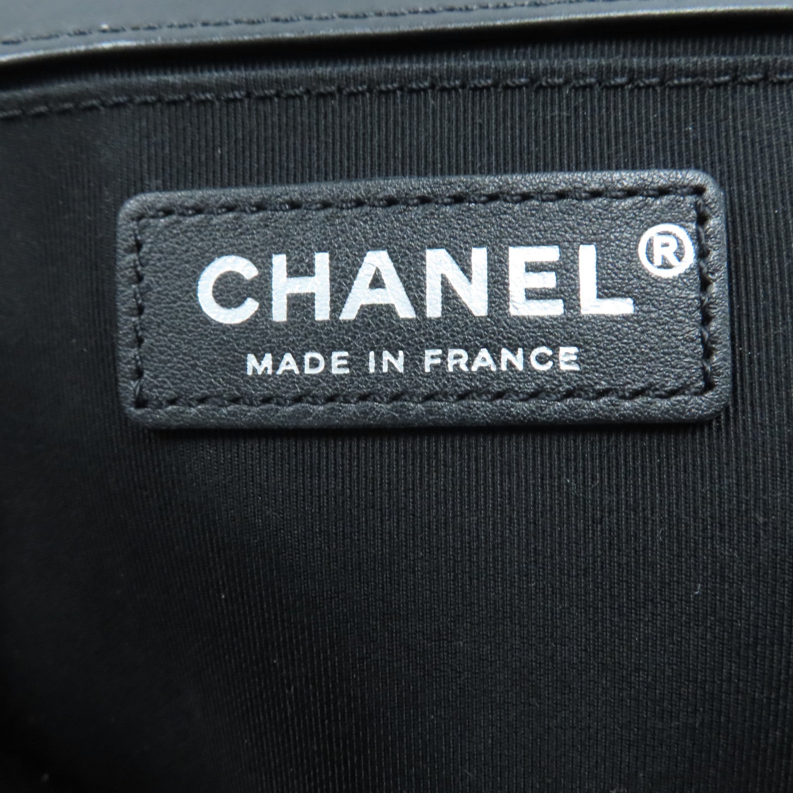 CHANEL 【激減優惠】菱格羊皮皮革Boy 25銀扣鏈帶肩背袋黑色