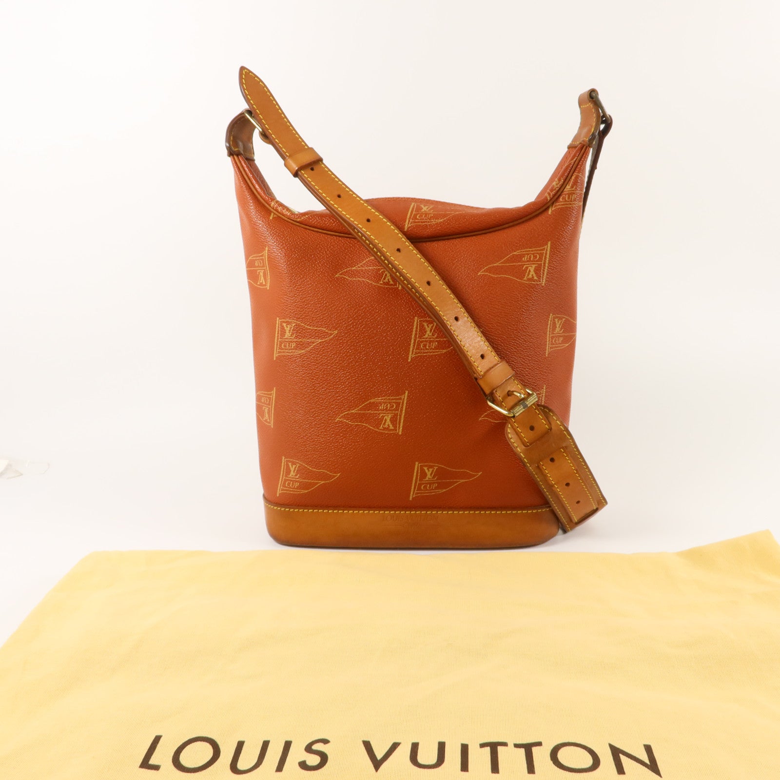 LOUIS VUITTON 塗層帆布Le Touquet肩背袋