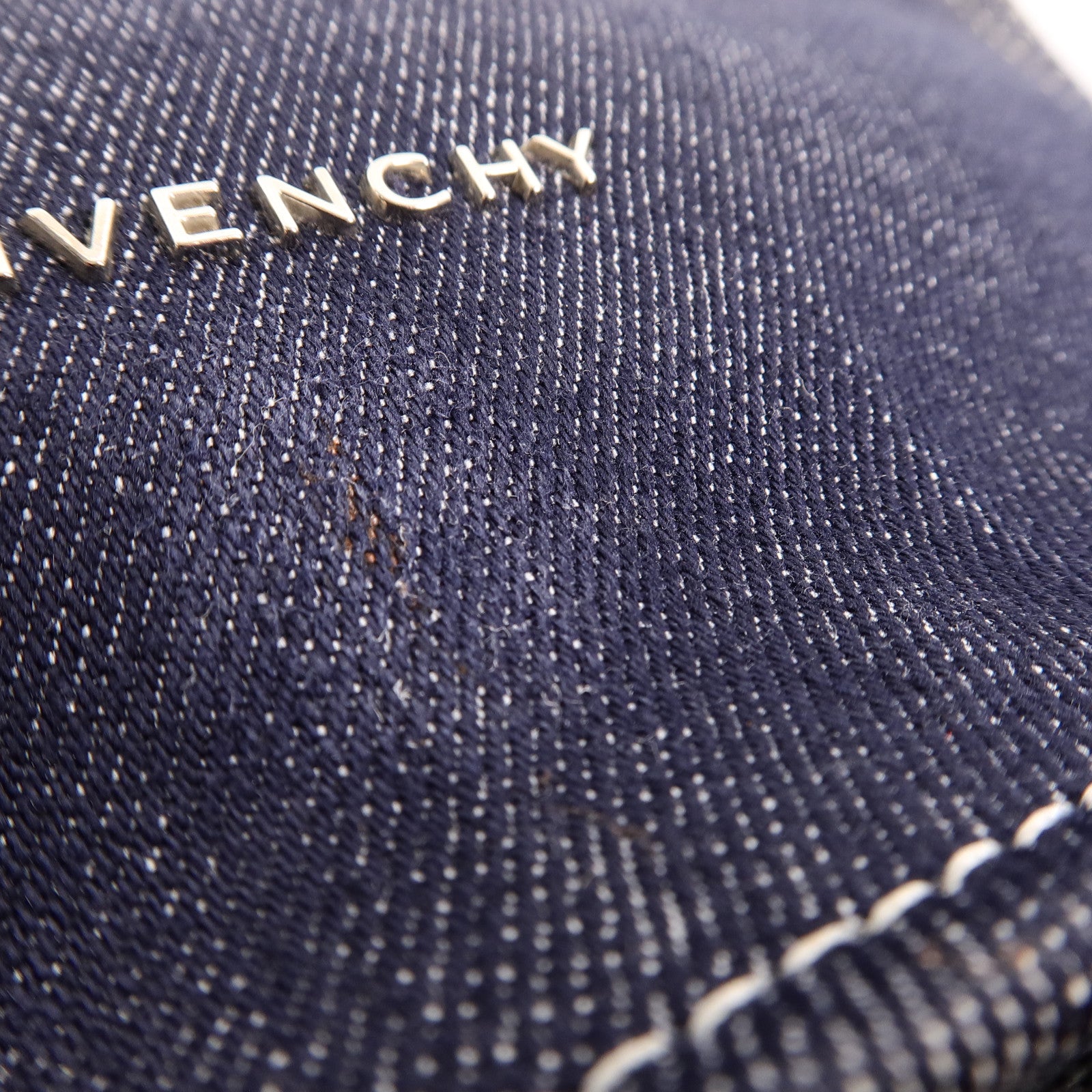 GIVENCHY 牛仔布/牛皮皮革Pandora Mini肩背袋