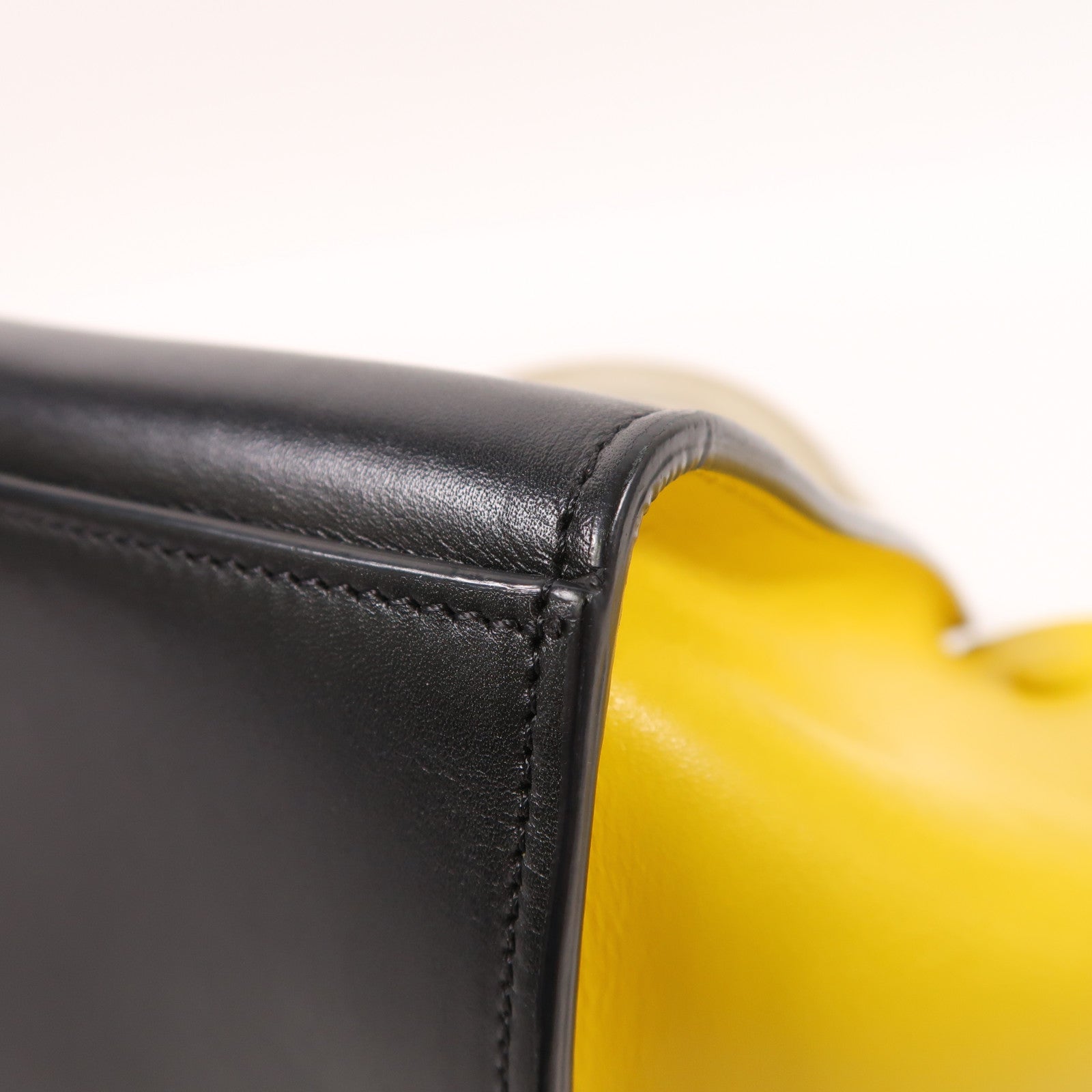 CELINE 牛皮皮革Trapeze銀扣手挽肩背兩用袋