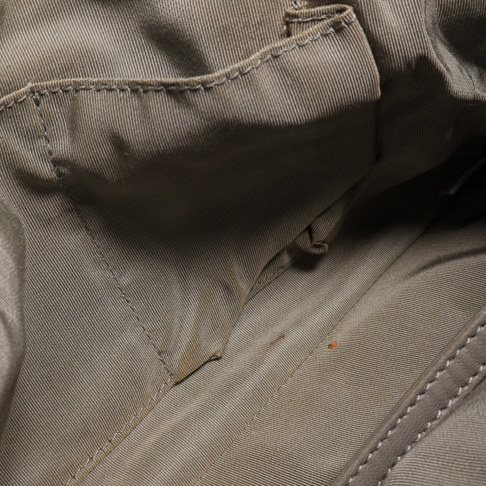 CHANEL 尼龍Shoulder Bag銀扣鏈帶肩背袋