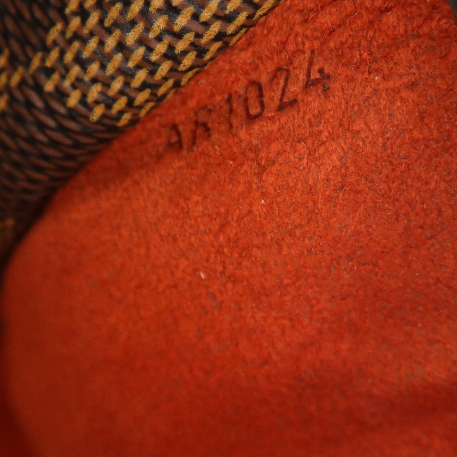 LOUIS VUITTON Damier Ebene Sarria Horizontal金扣手挽袋