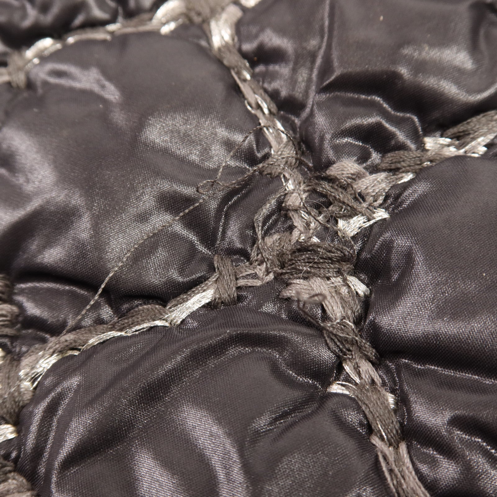 CHANEL 尼龍Shoulder Bag銀扣鏈帶肩背袋