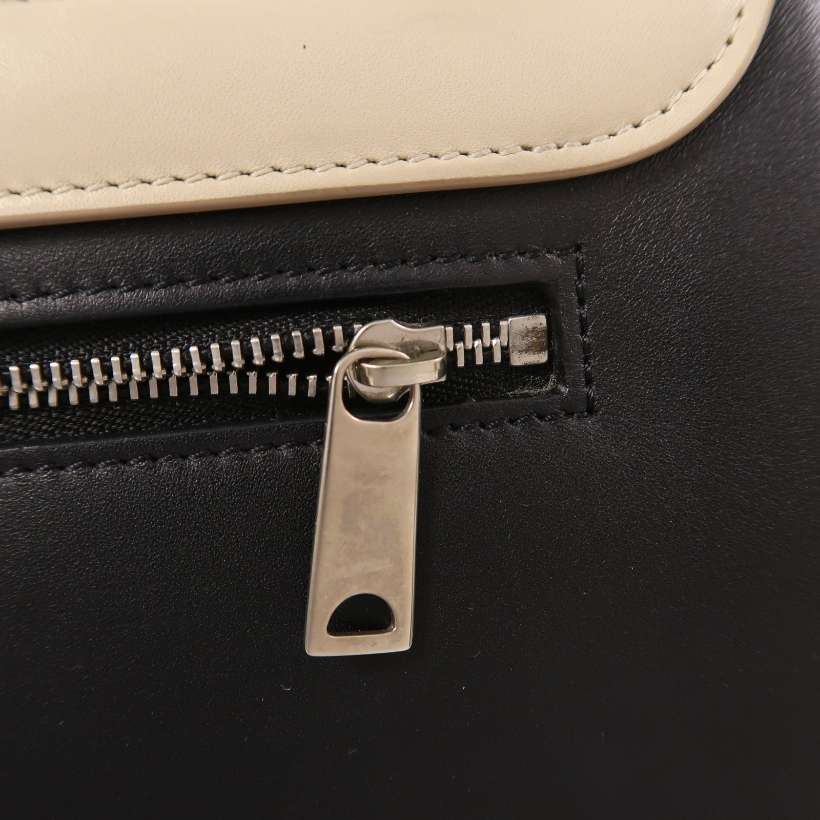 CELINE 牛皮皮革Trapeze銀扣手挽肩背兩用袋