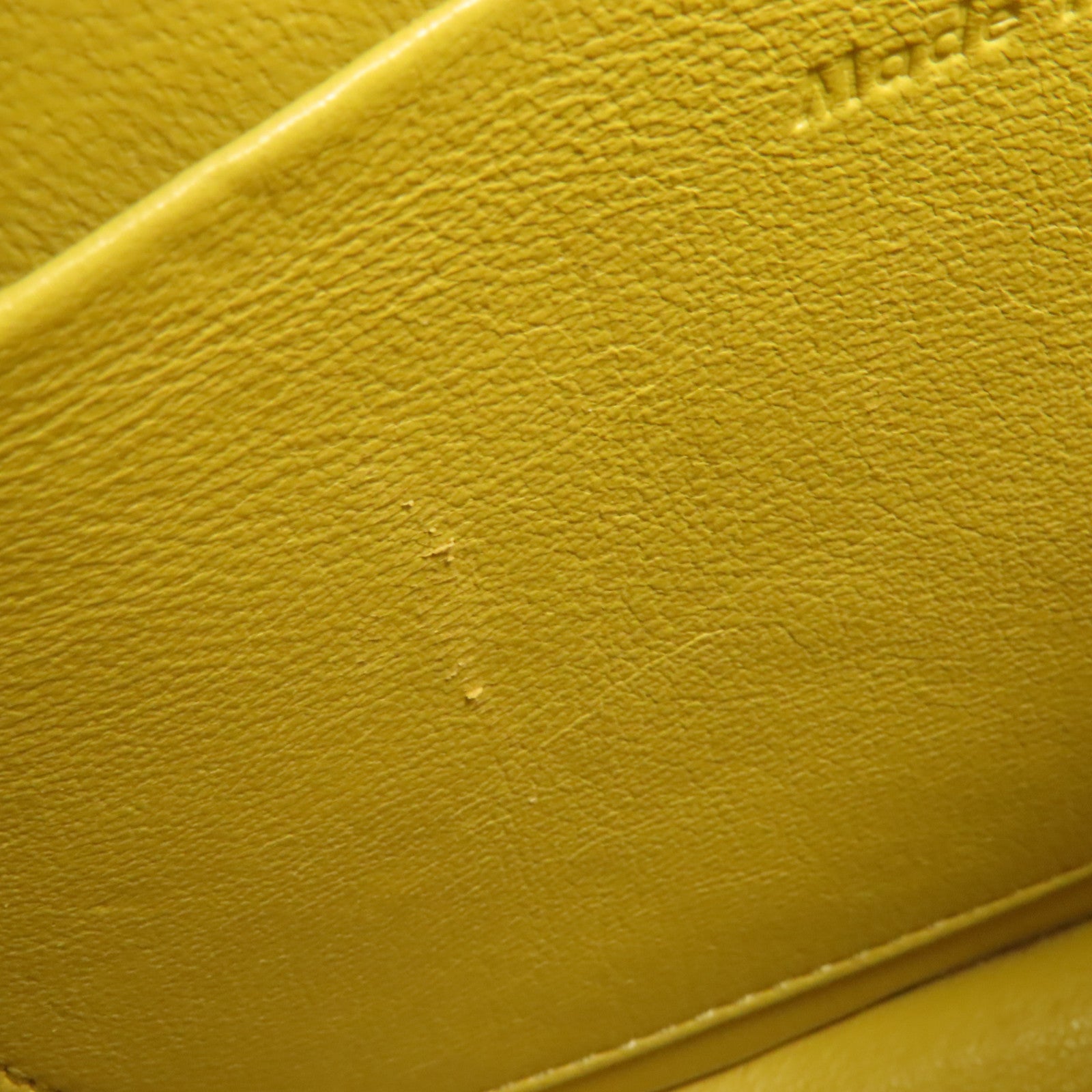 CELINE 牛皮皮革Trotteur金扣肩背袋