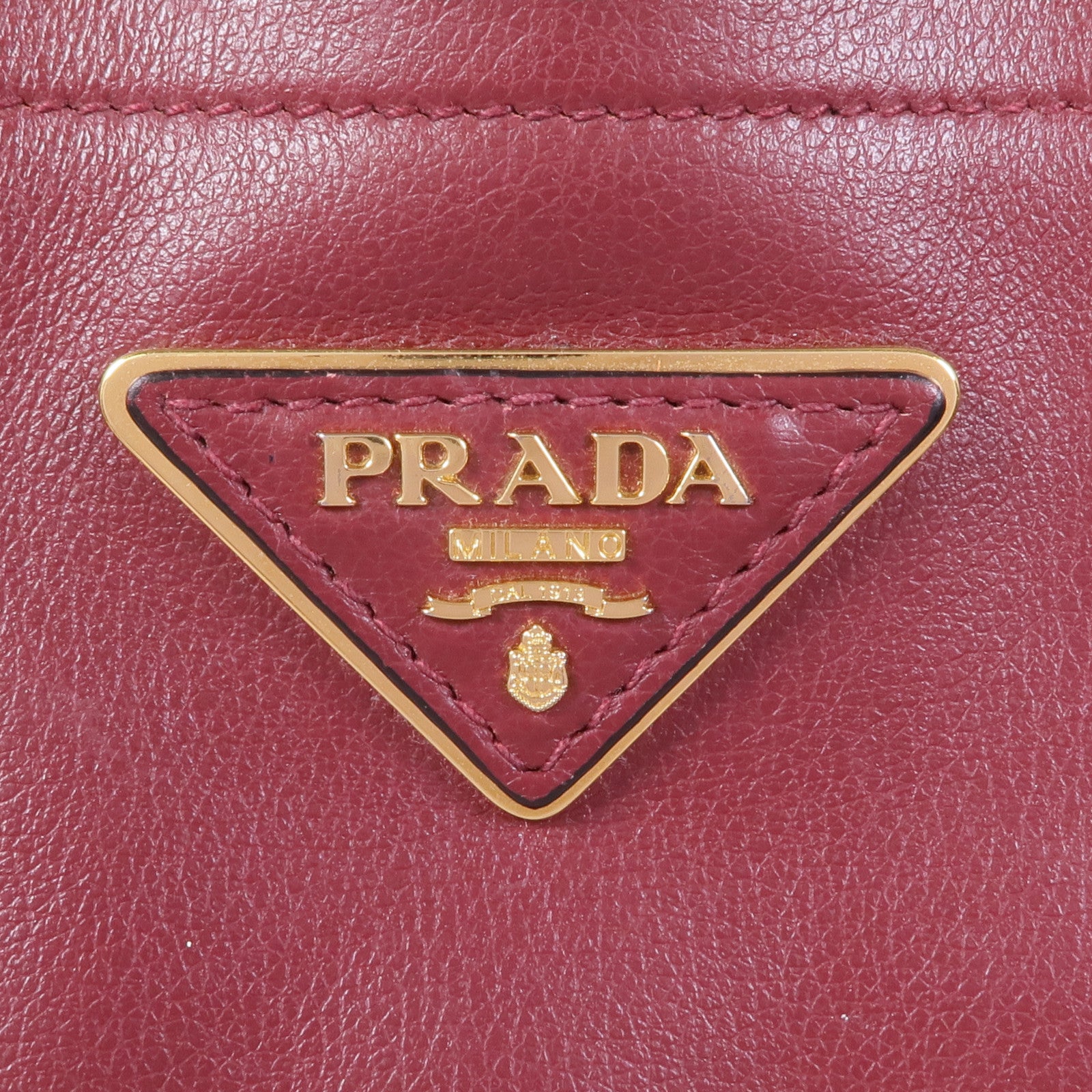PRADA 牛皮皮革Shoulder Tote金扣肩背袋/手挽袋
