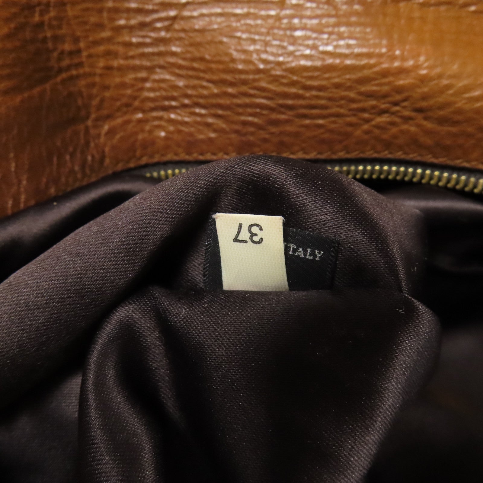 Miu Miu 牛皮皮革2 Way Shoulder金扣手挽肩背兩用袋