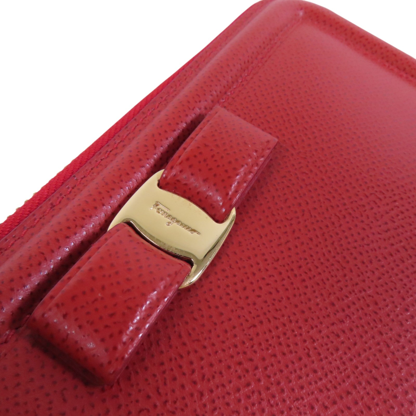 Salvatore Ferragamo 牛皮皮革Round Long Wallet金扣長錢包