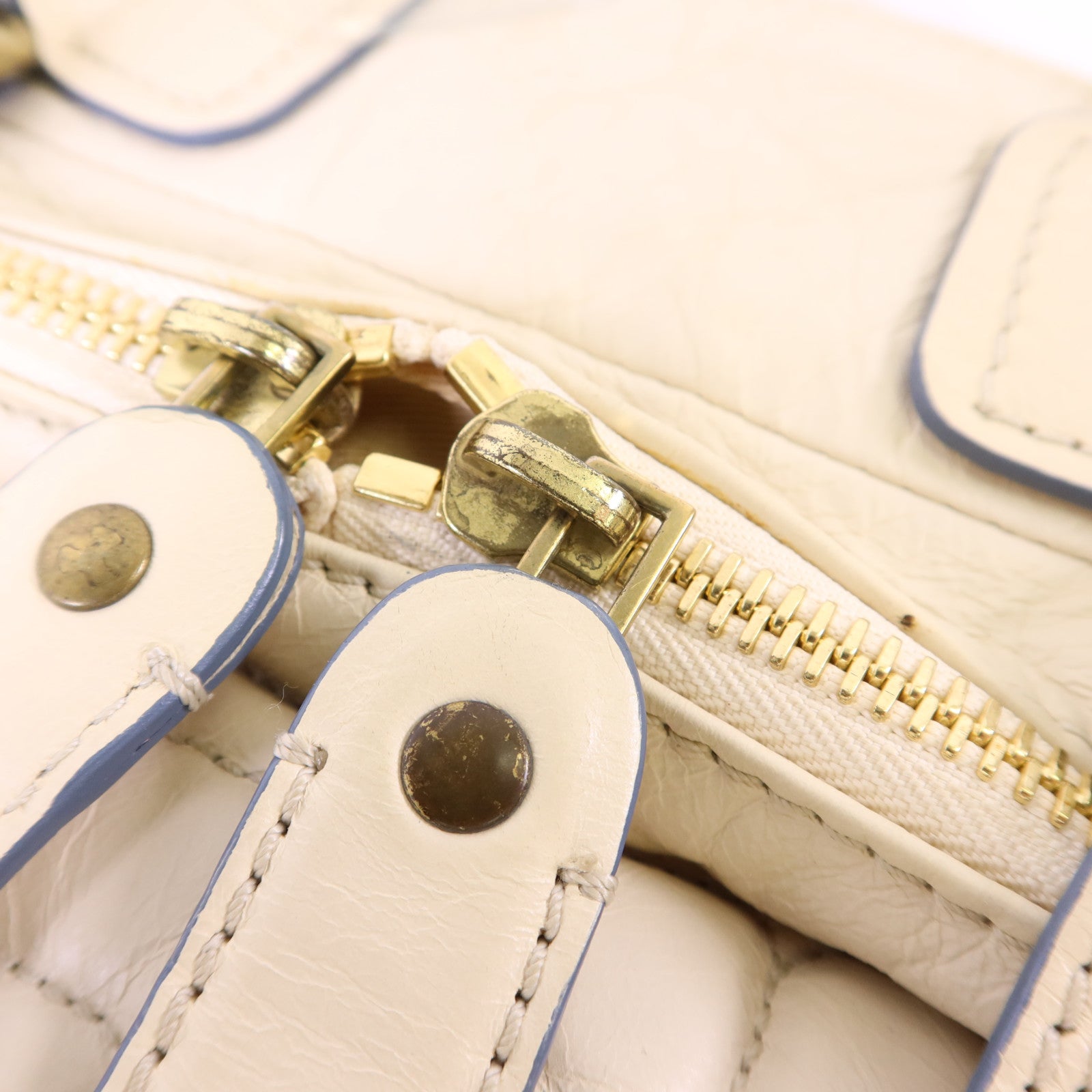 Chloe 牛皮皮革Handbag金扣手挽袋